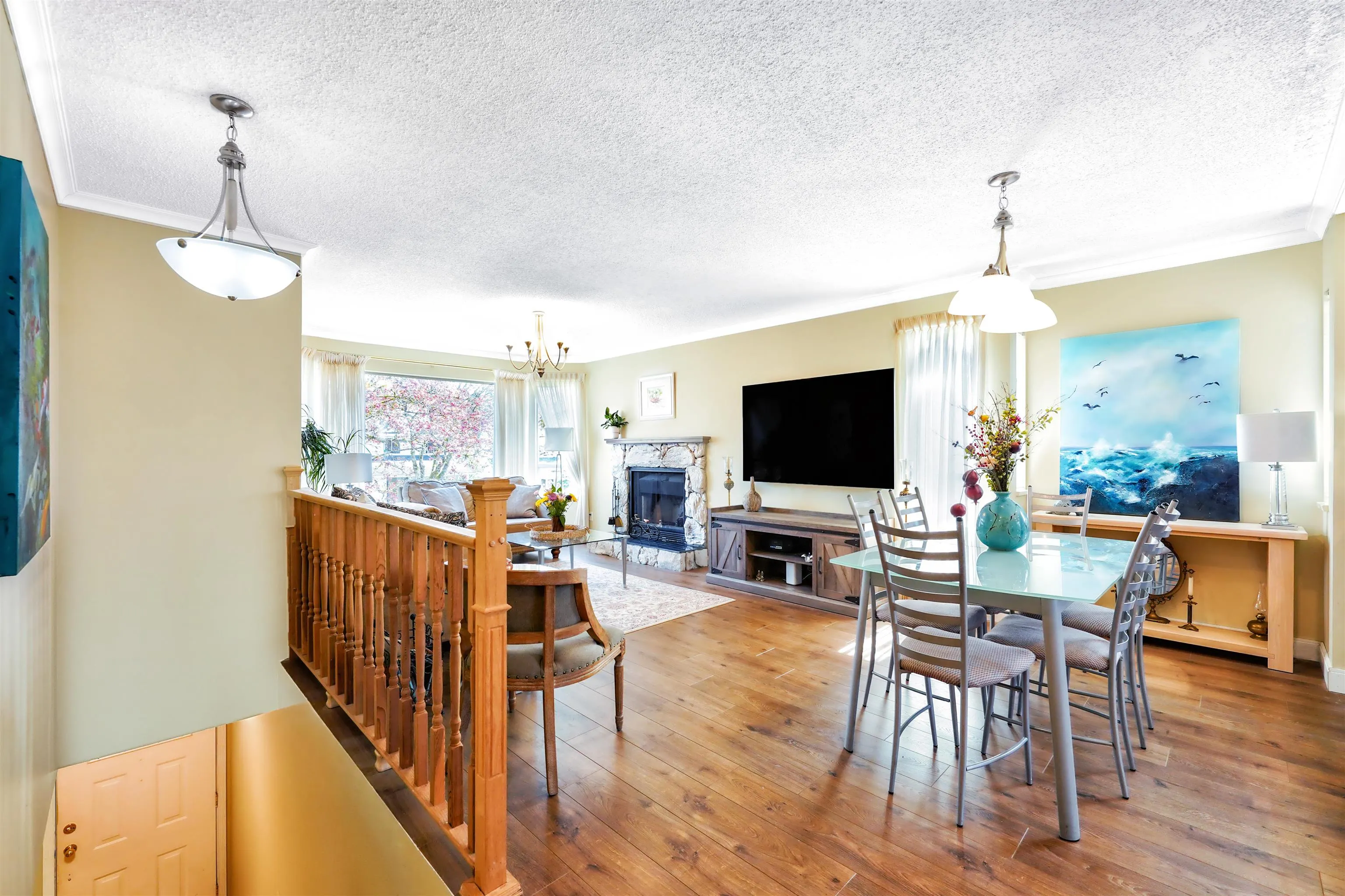 883 Nairn Court
