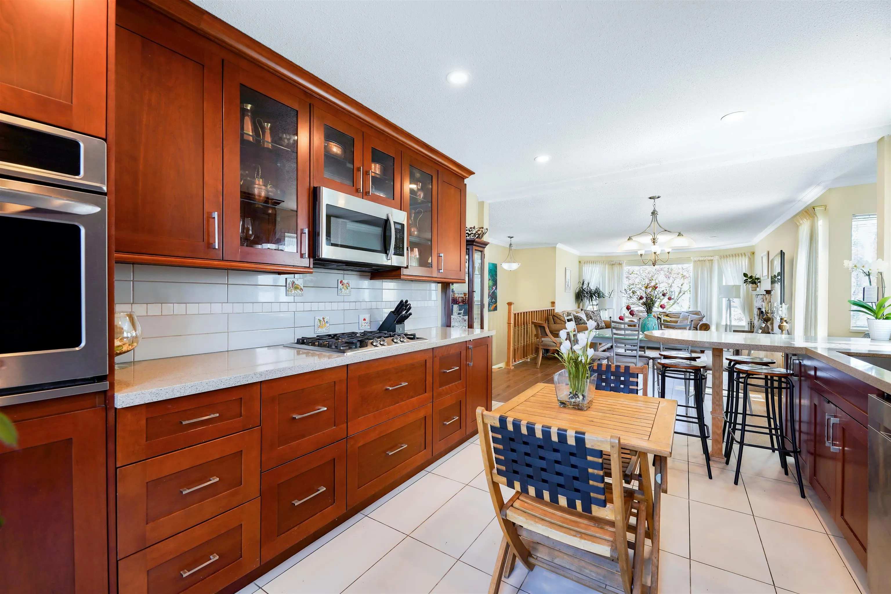 883 Nairn Court