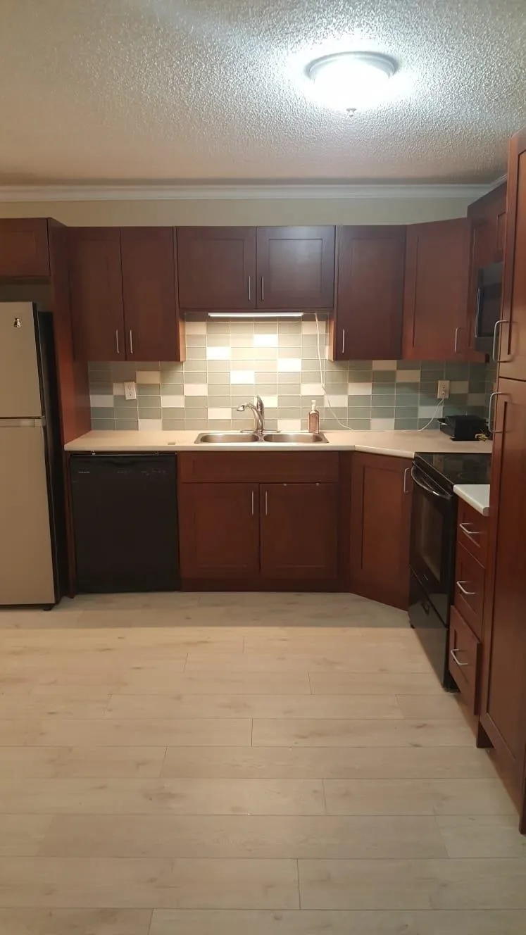 883 Nairn Court
