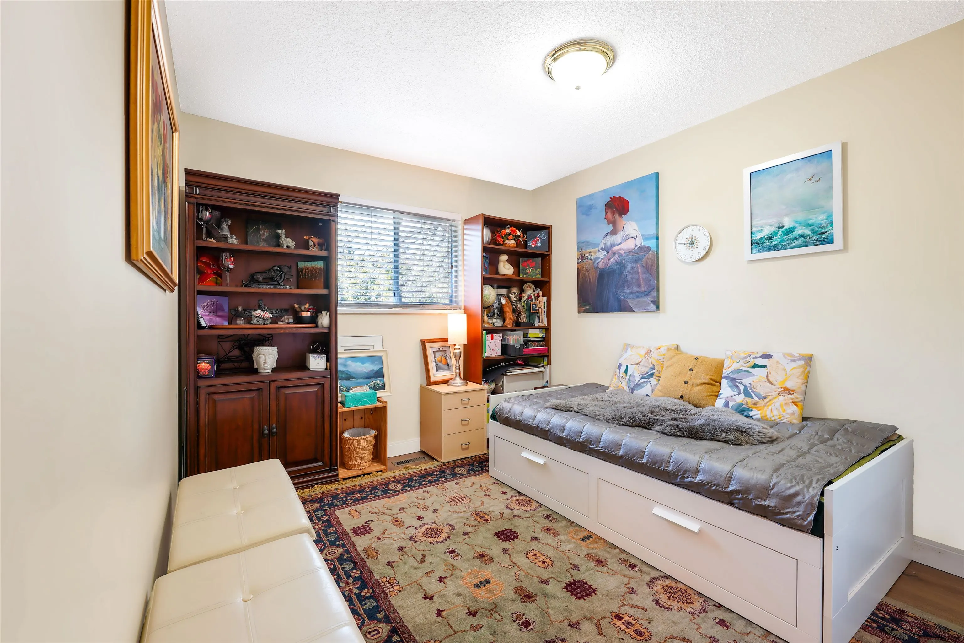 883 Nairn Court