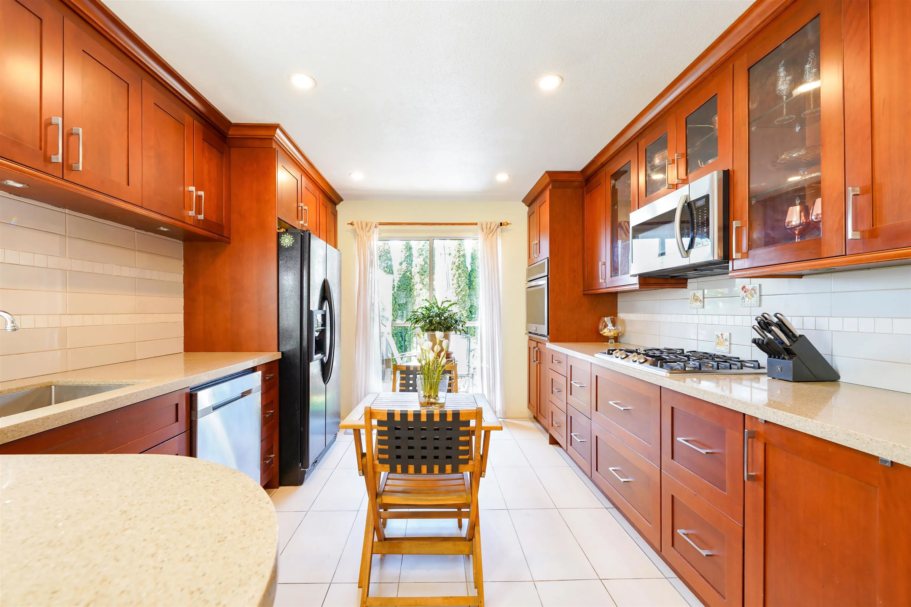 883 Nairn Court