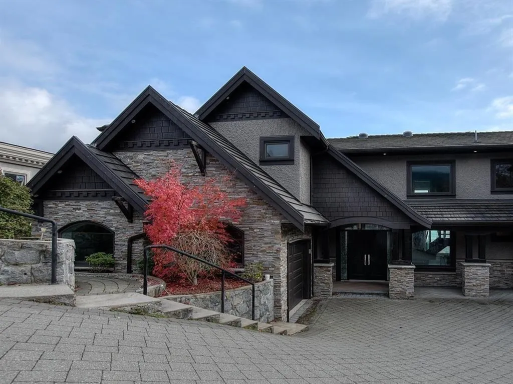 1026 Eyremount Drive
