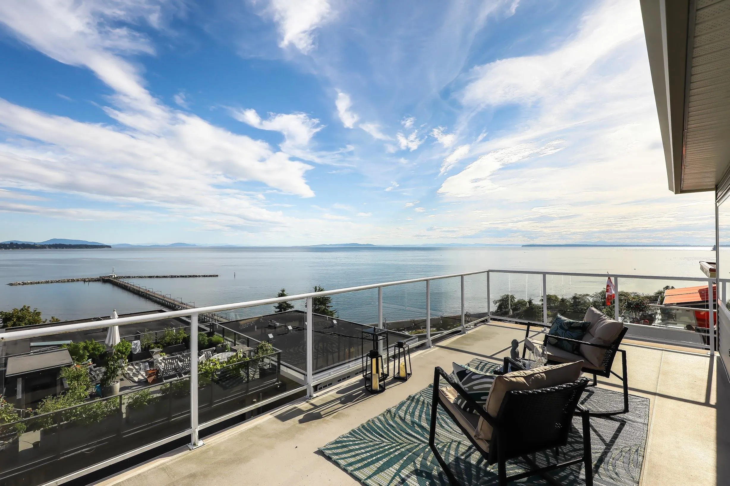 15062 Royal Avenue