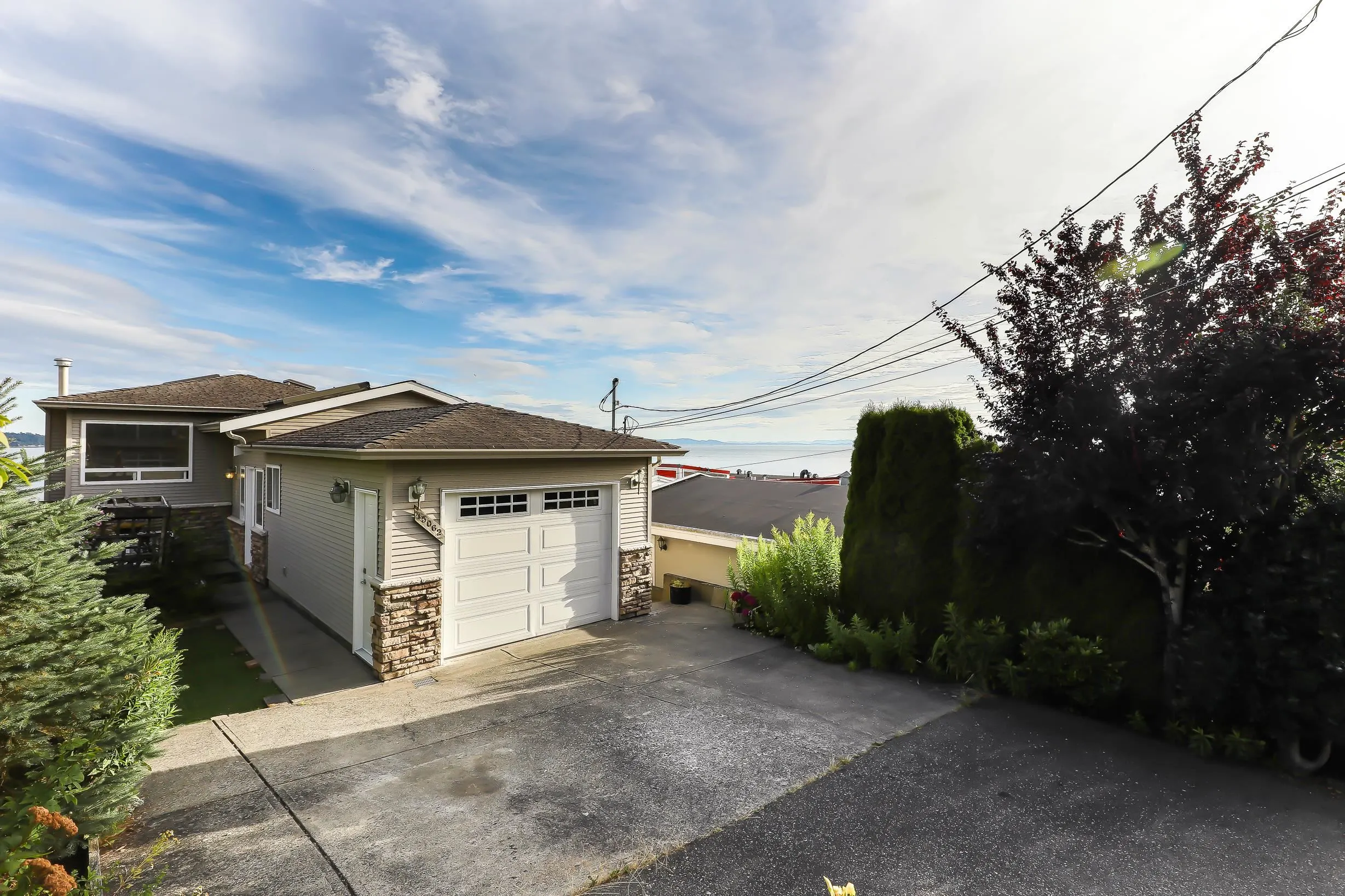 15062 Royal Avenue