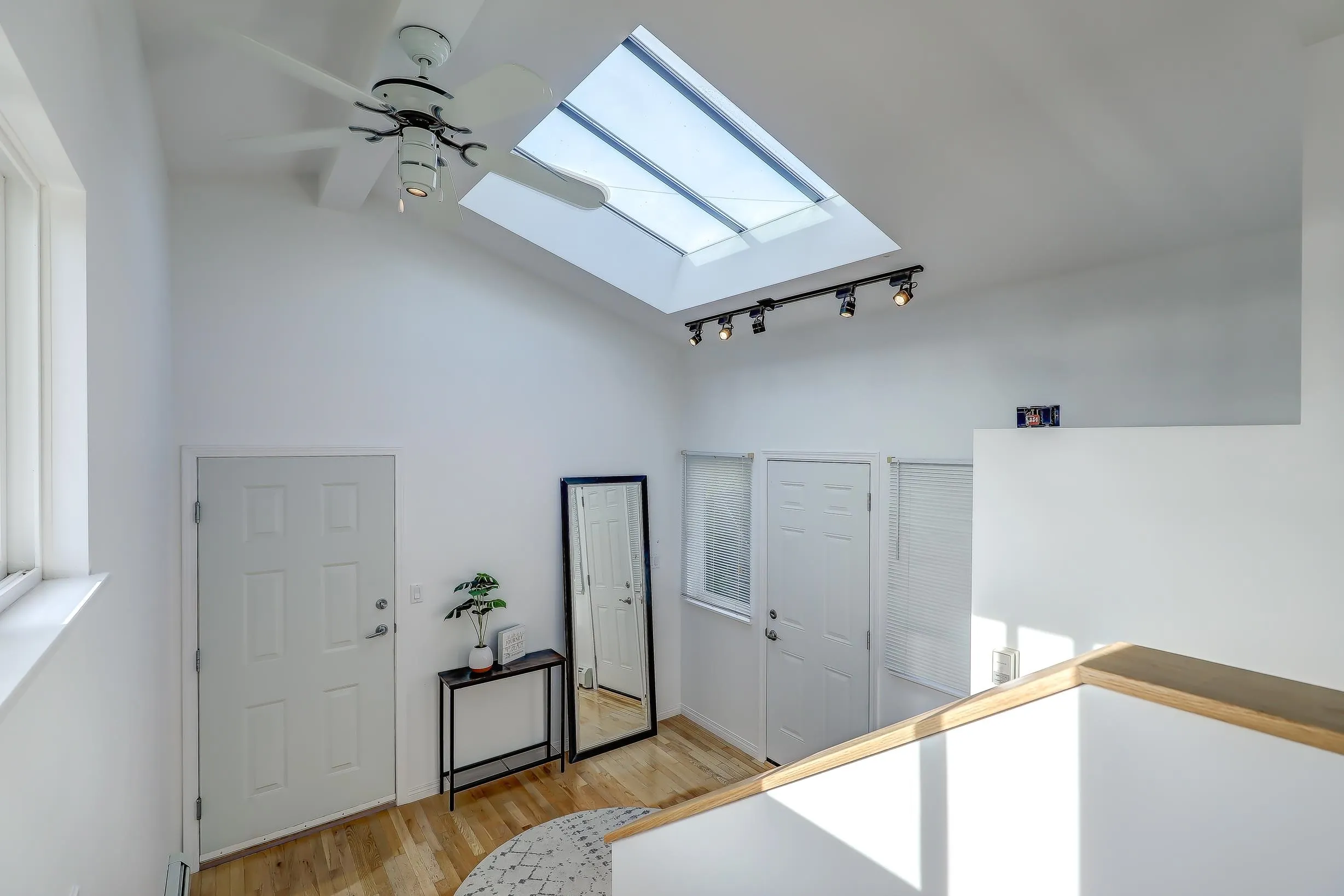 15062 Royal Avenue