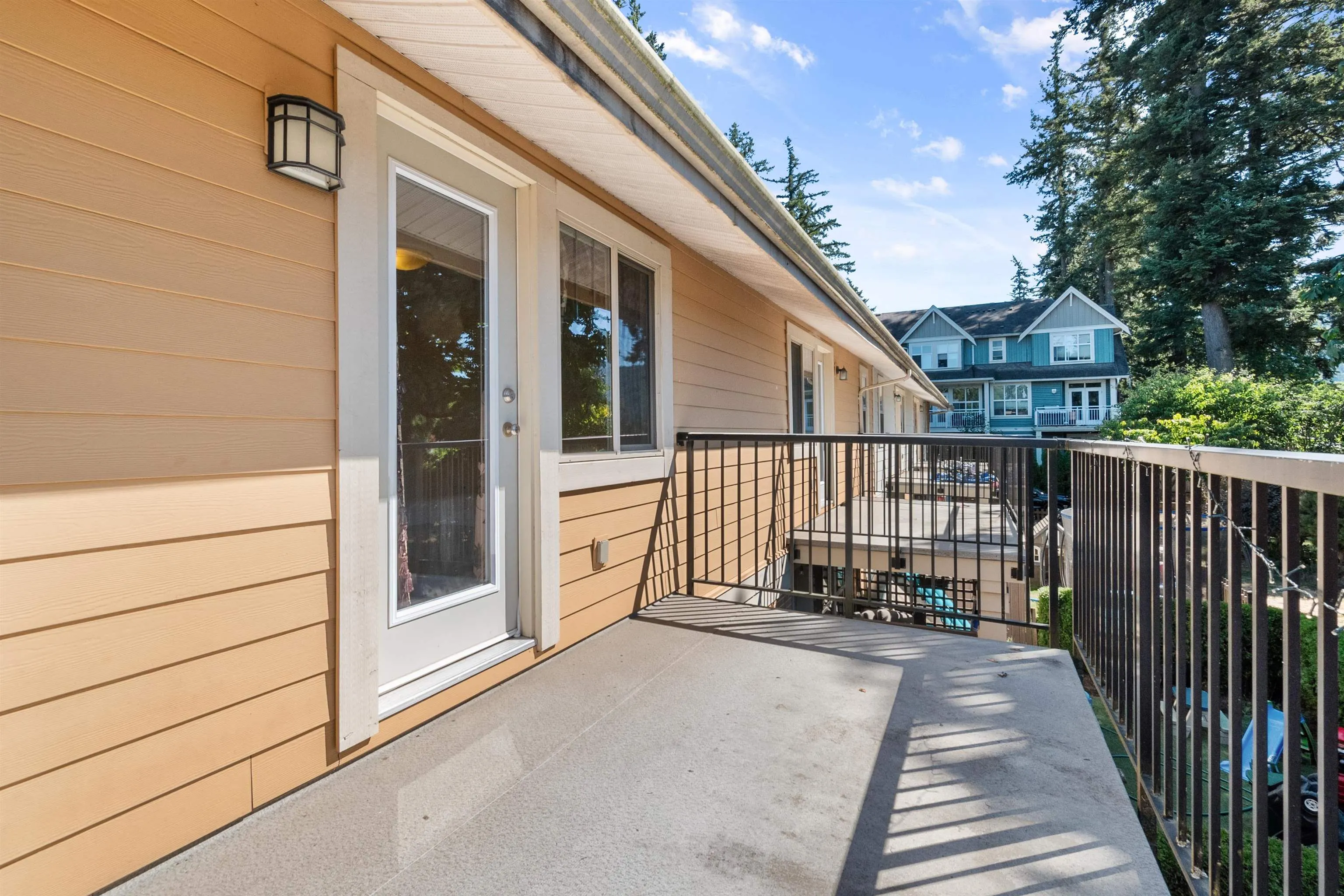 24 5960 Cowichan Street