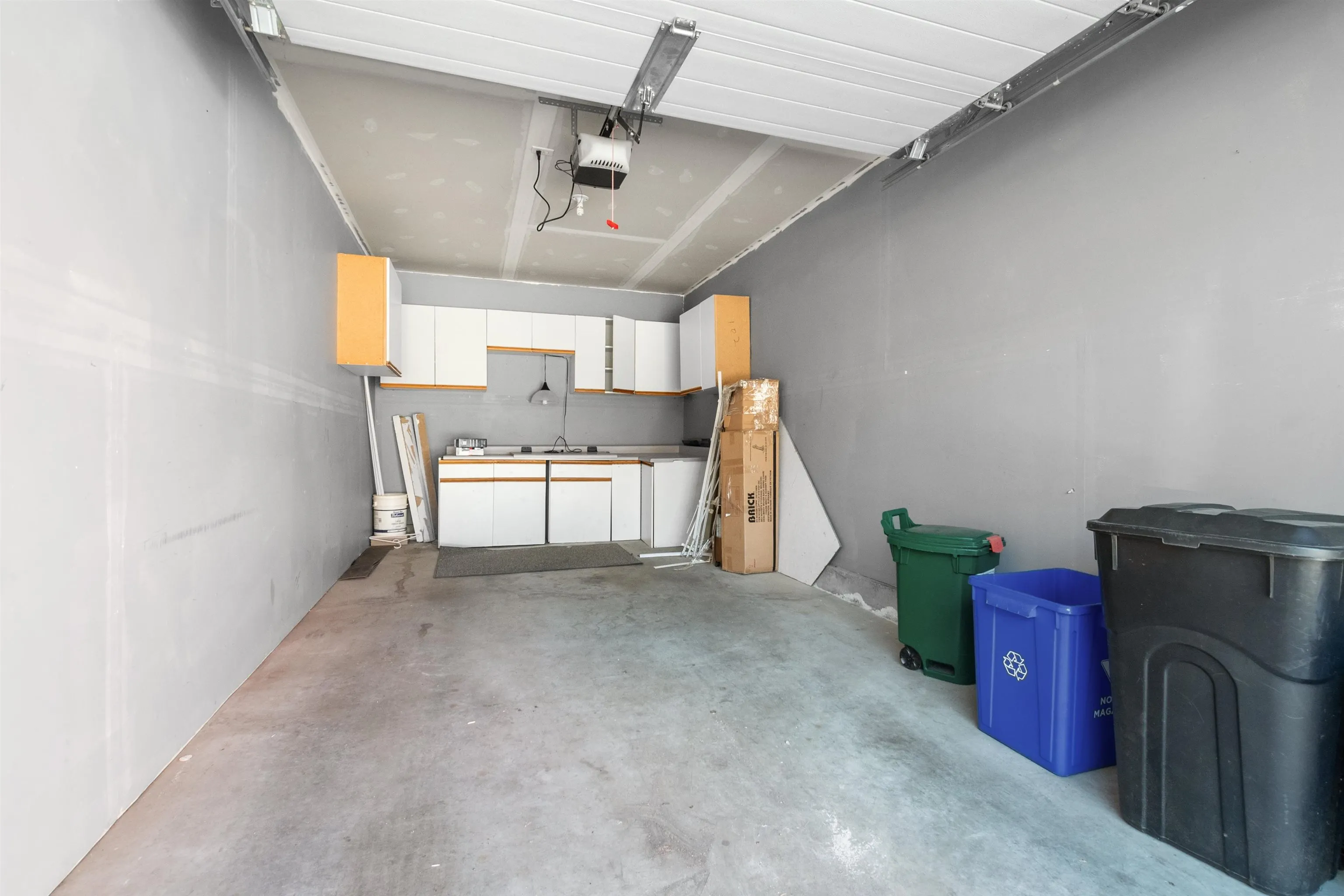 24 5960 Cowichan Street