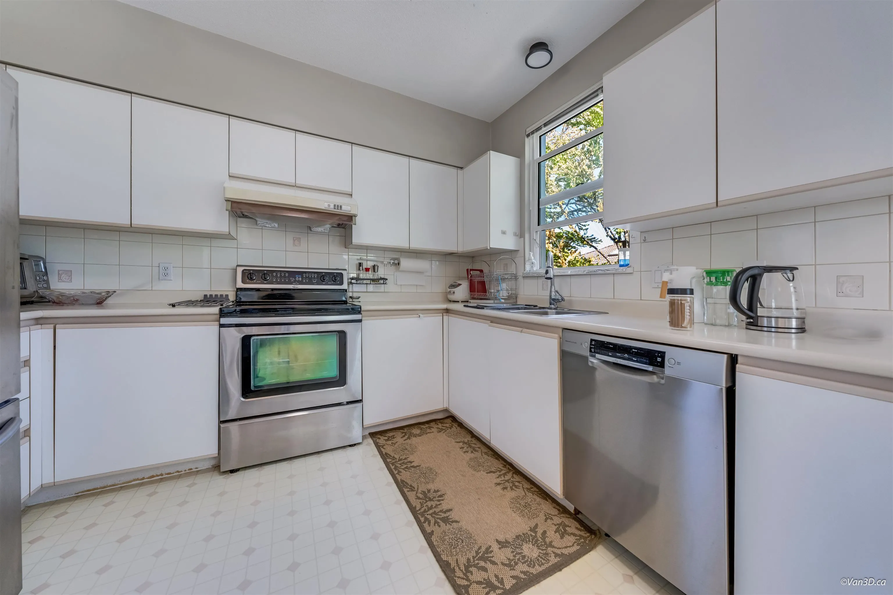 23 12331 Mcneely Drive