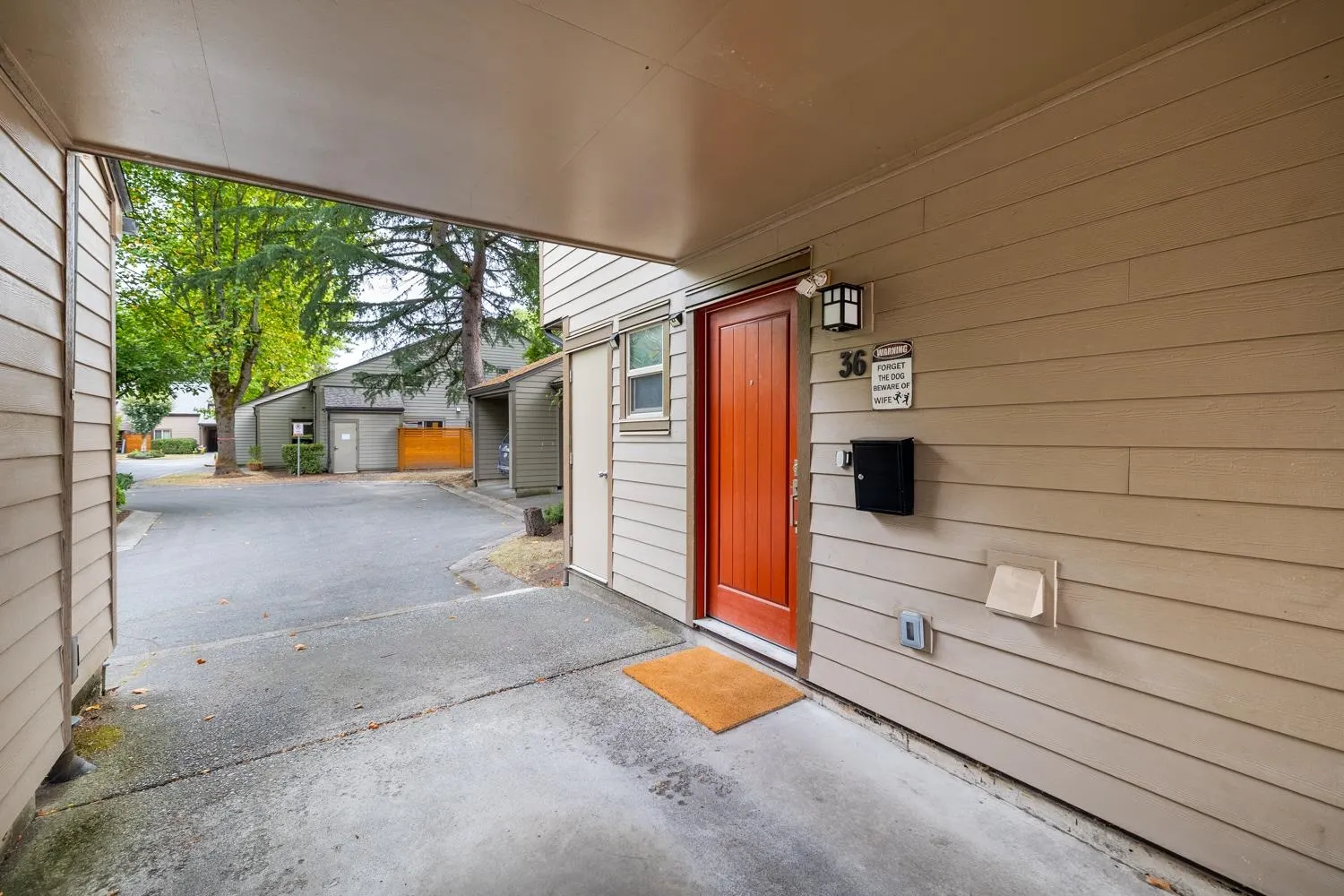 36 6871 Francis Road