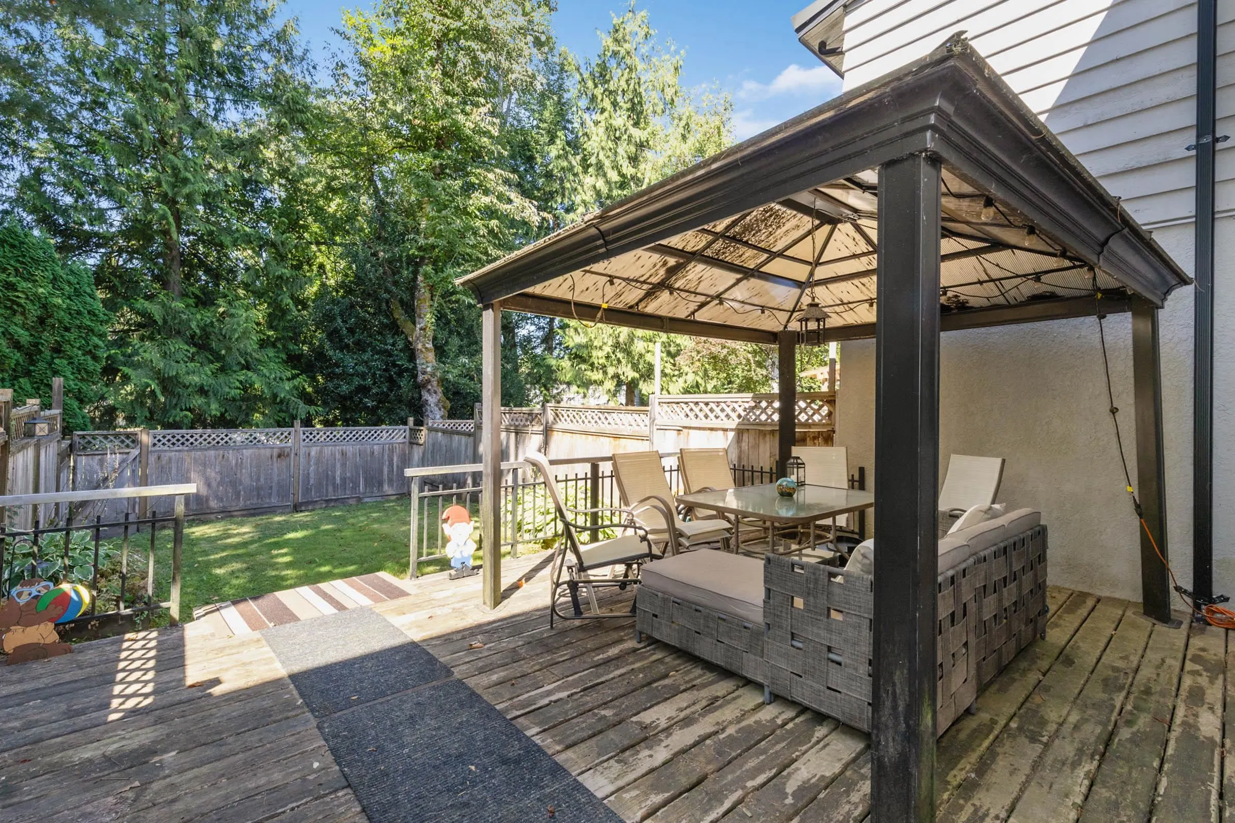 12123 Schmidt Crescent