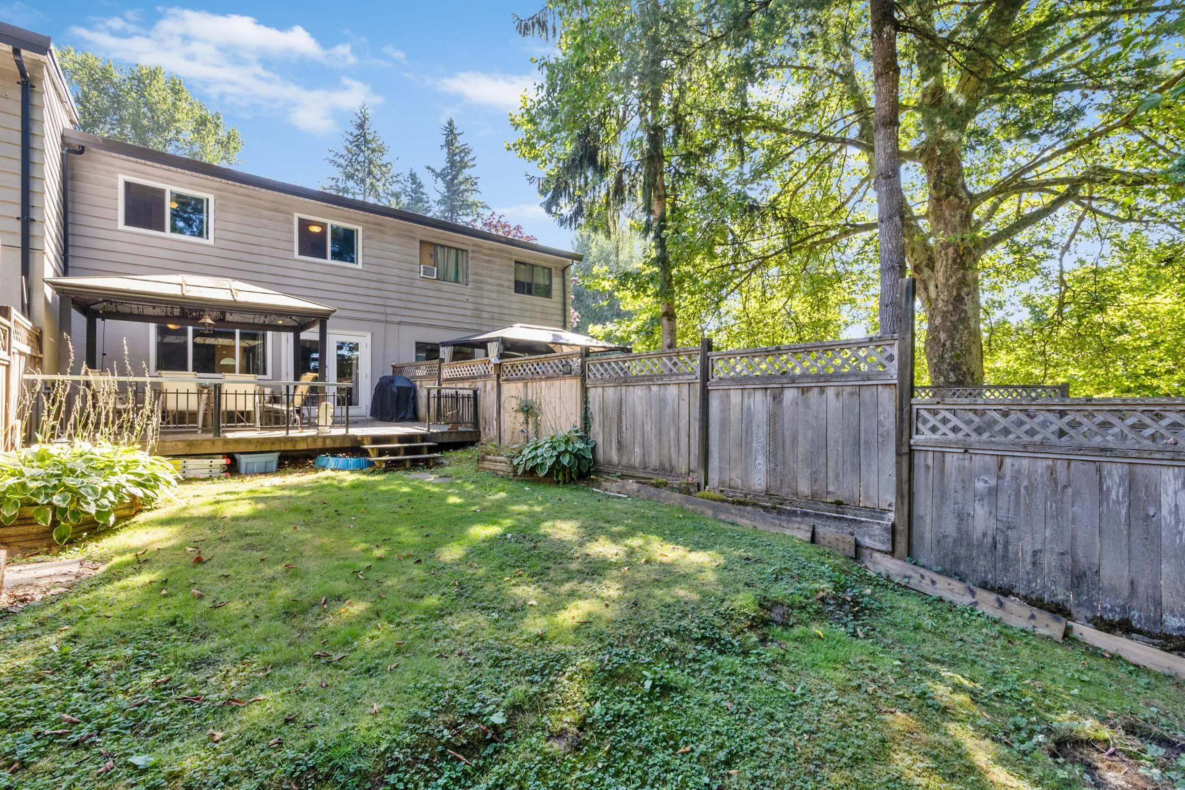 12123 Schmidt Crescent