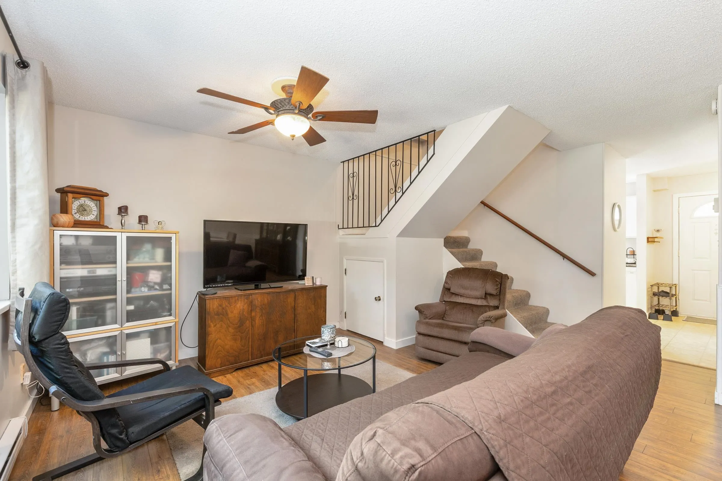12123 Schmidt Crescent