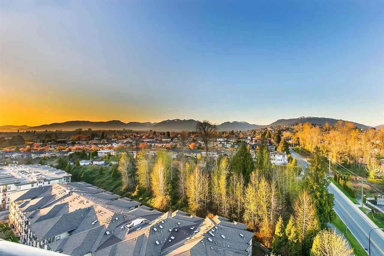 2405 4888 Brentwood Drive
