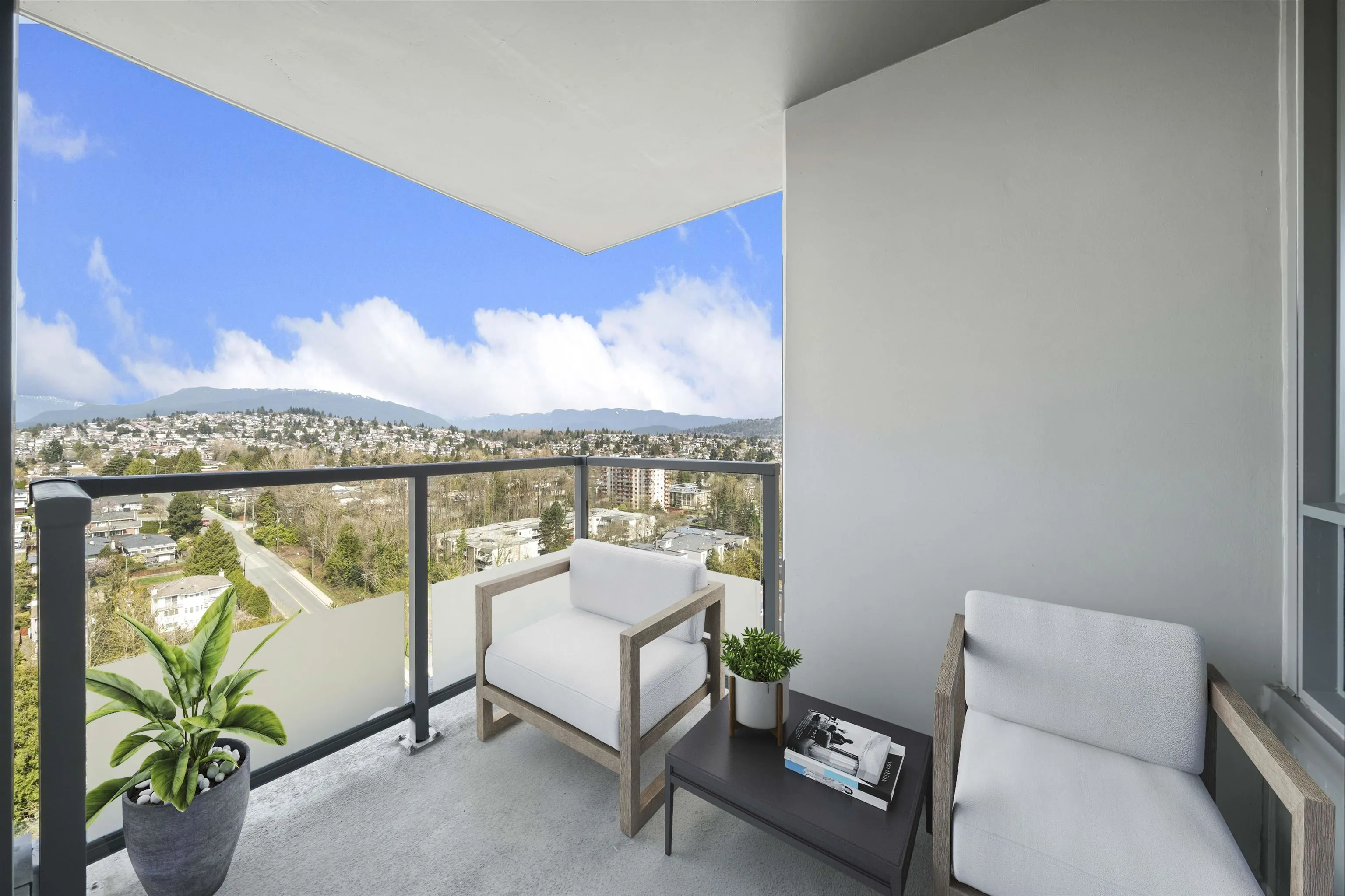 2405 4888 Brentwood Drive