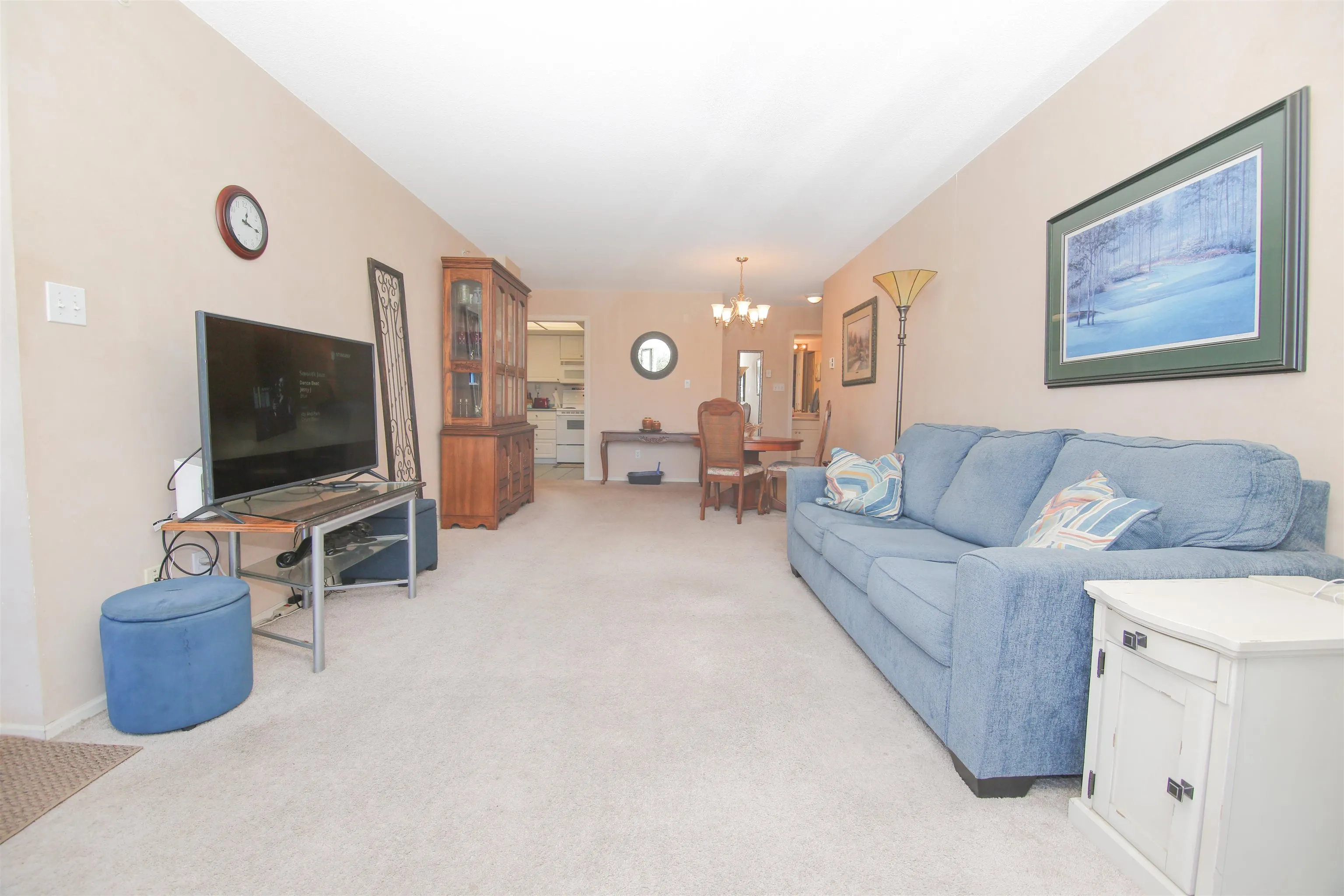 701 200 Newport Drive