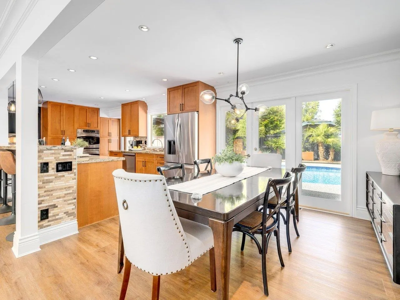 1050 Eden Crescent