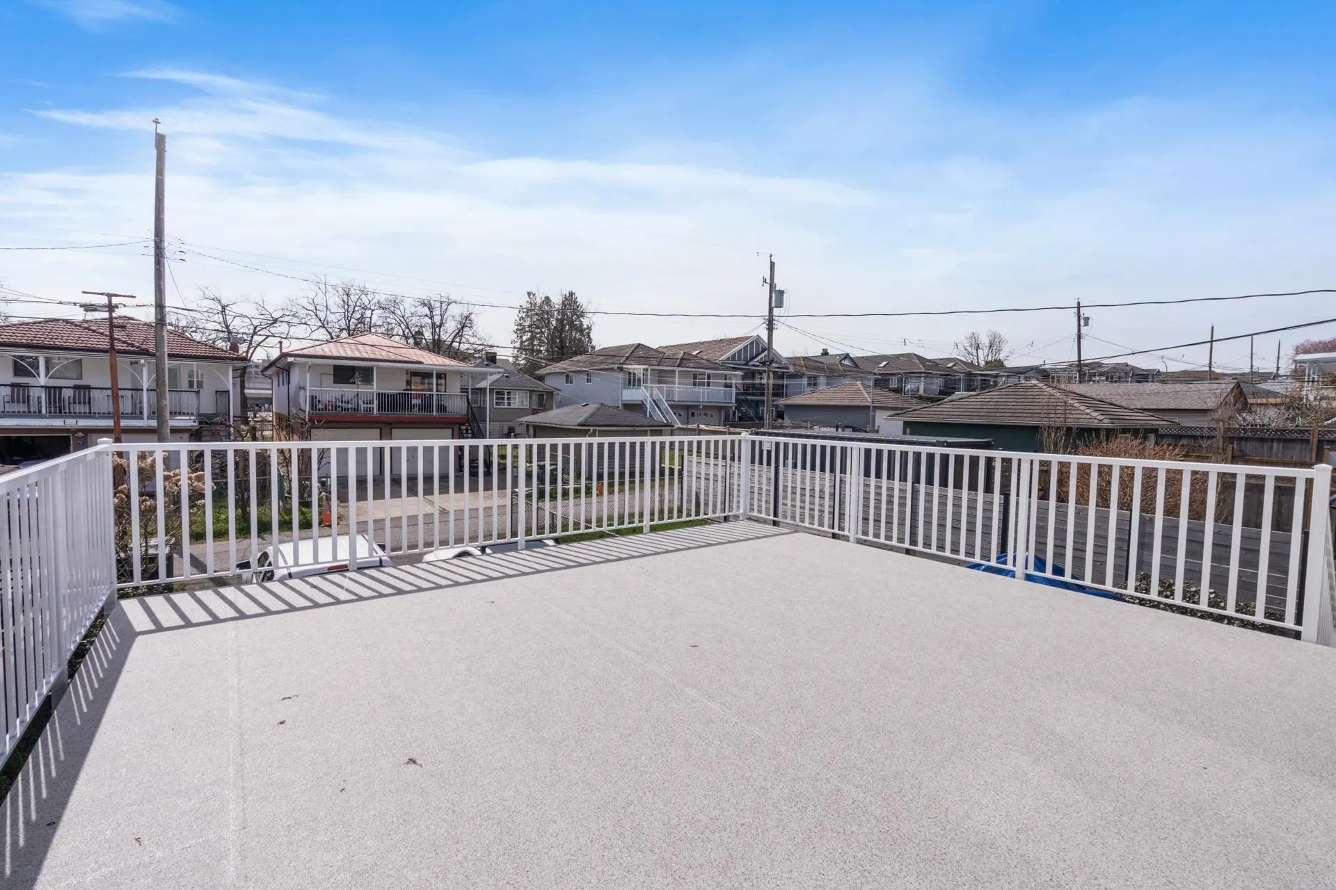 4346 Dundas Street