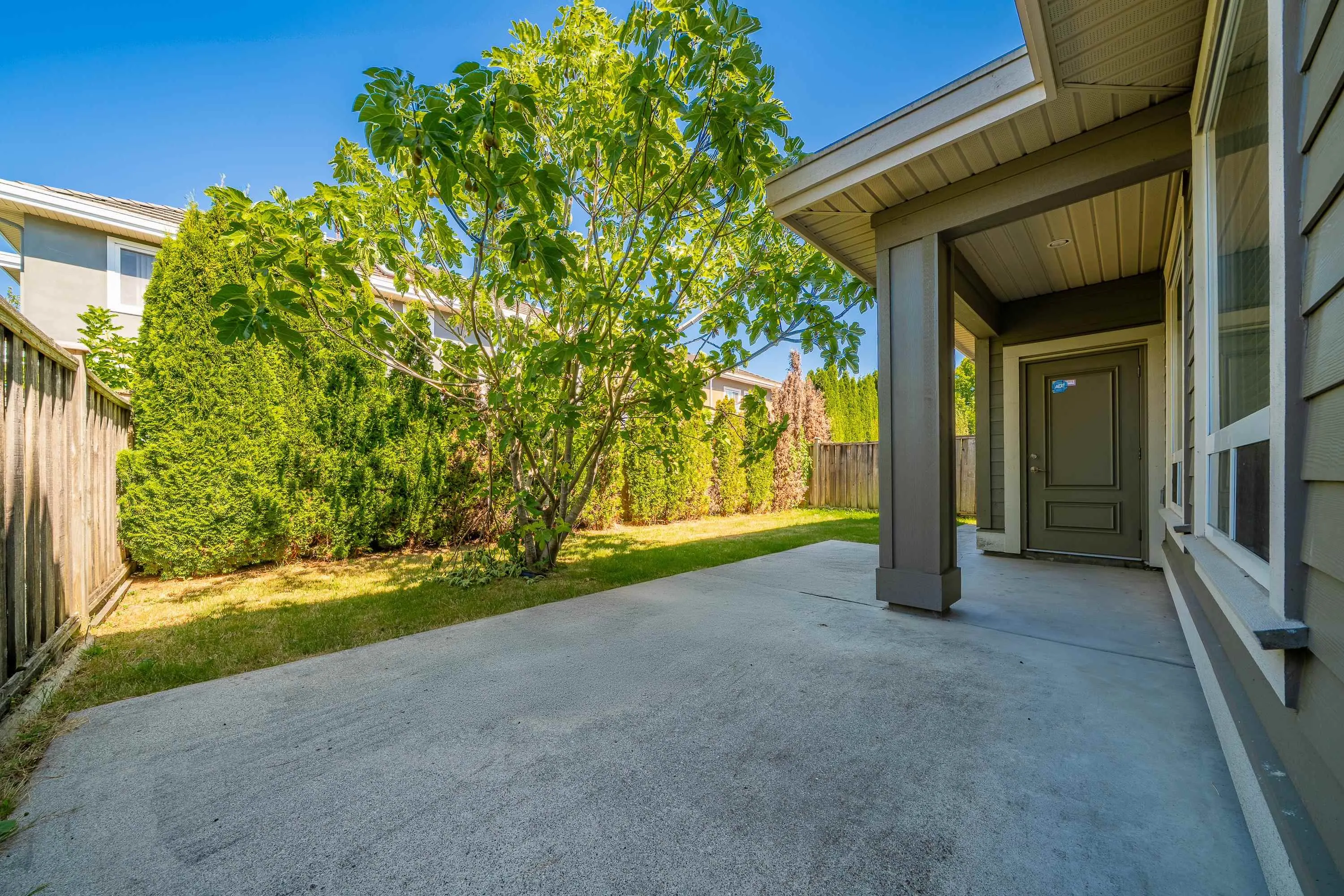 6191 Dunsmuir Crescent