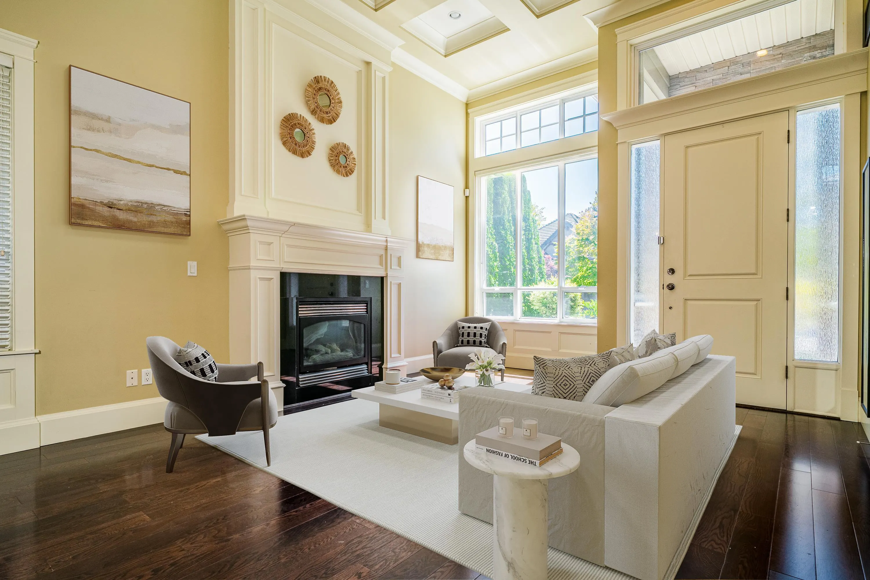 6191 Dunsmuir Crescent