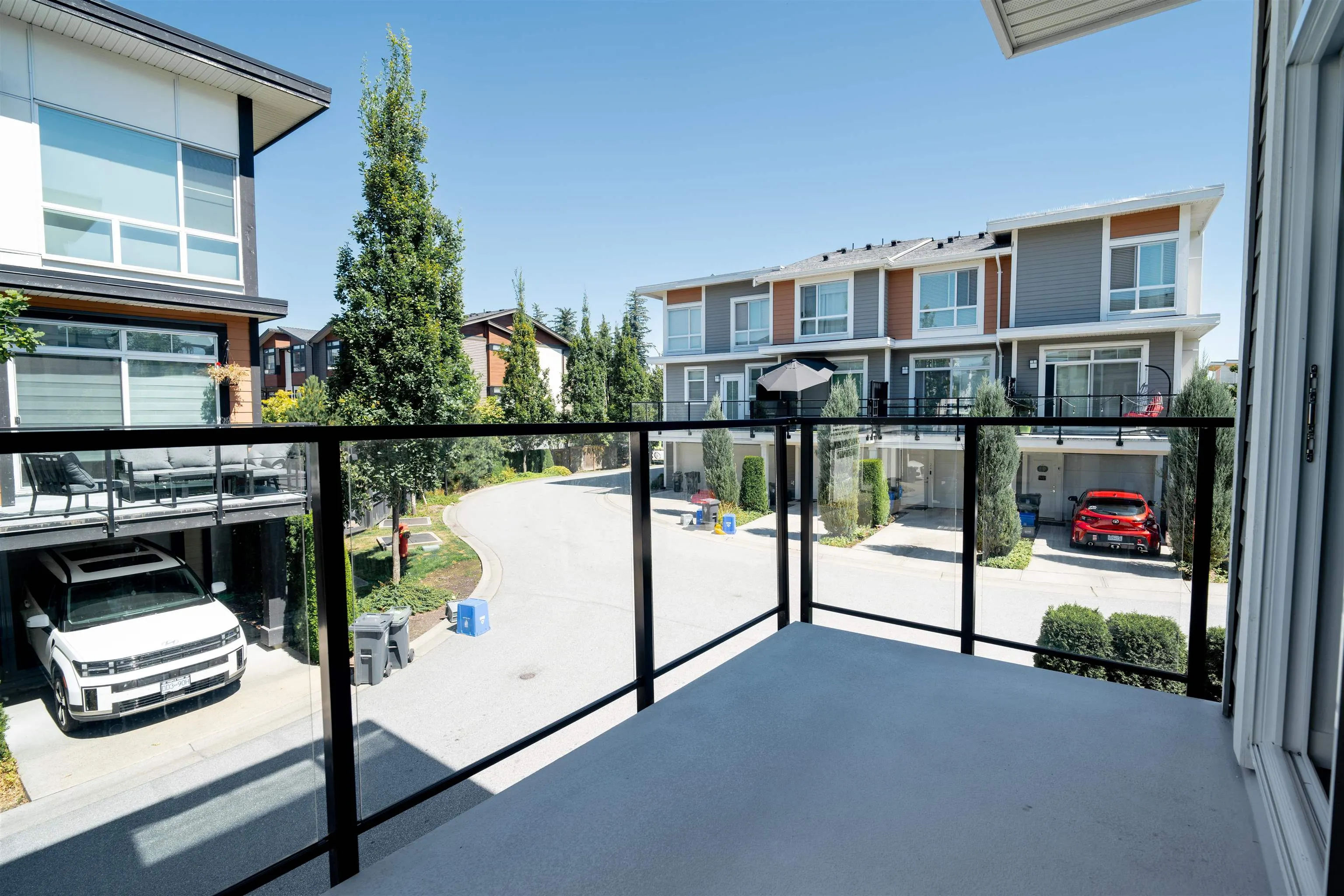 64 20857 77a Avenue