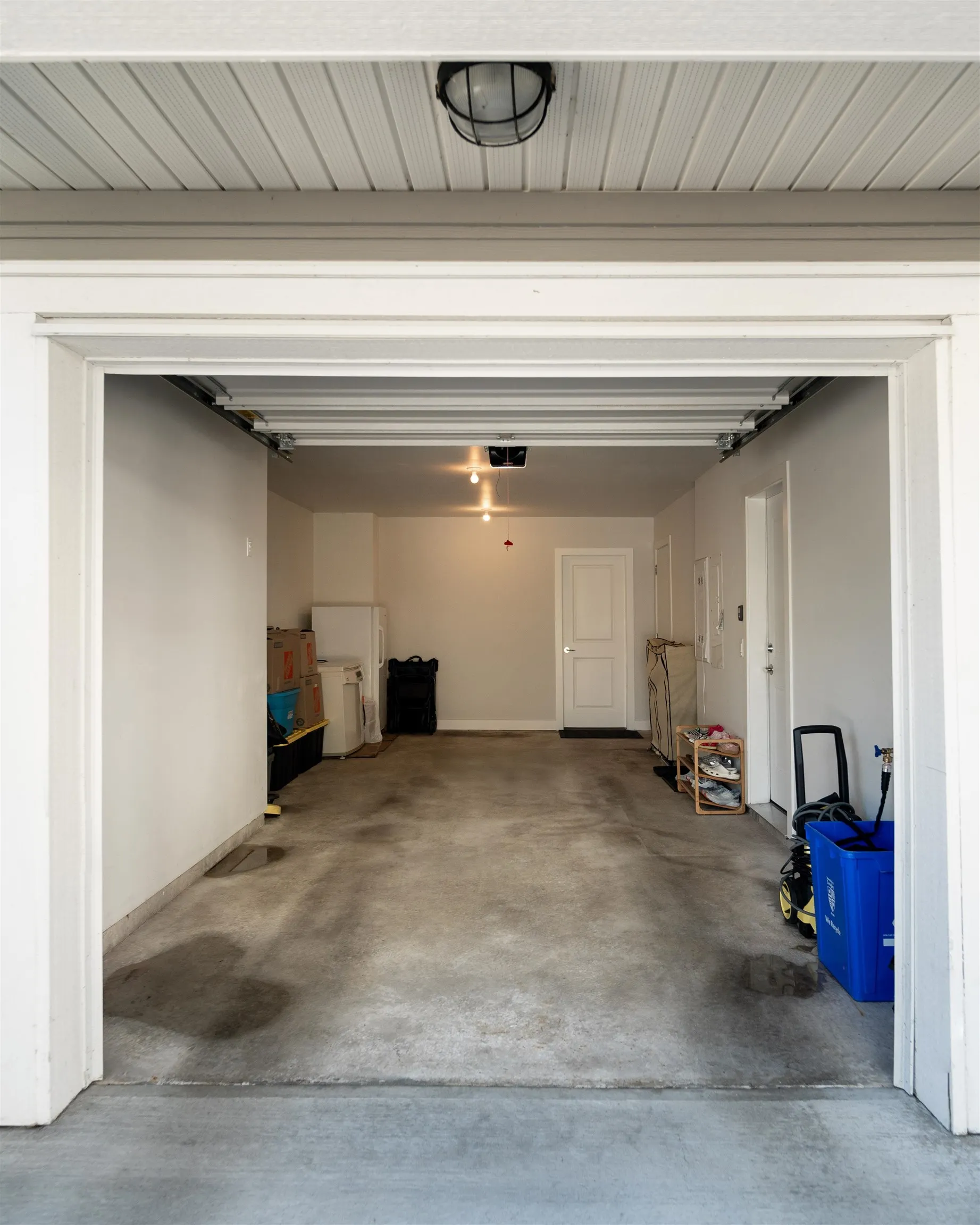 64 20857 77a Avenue