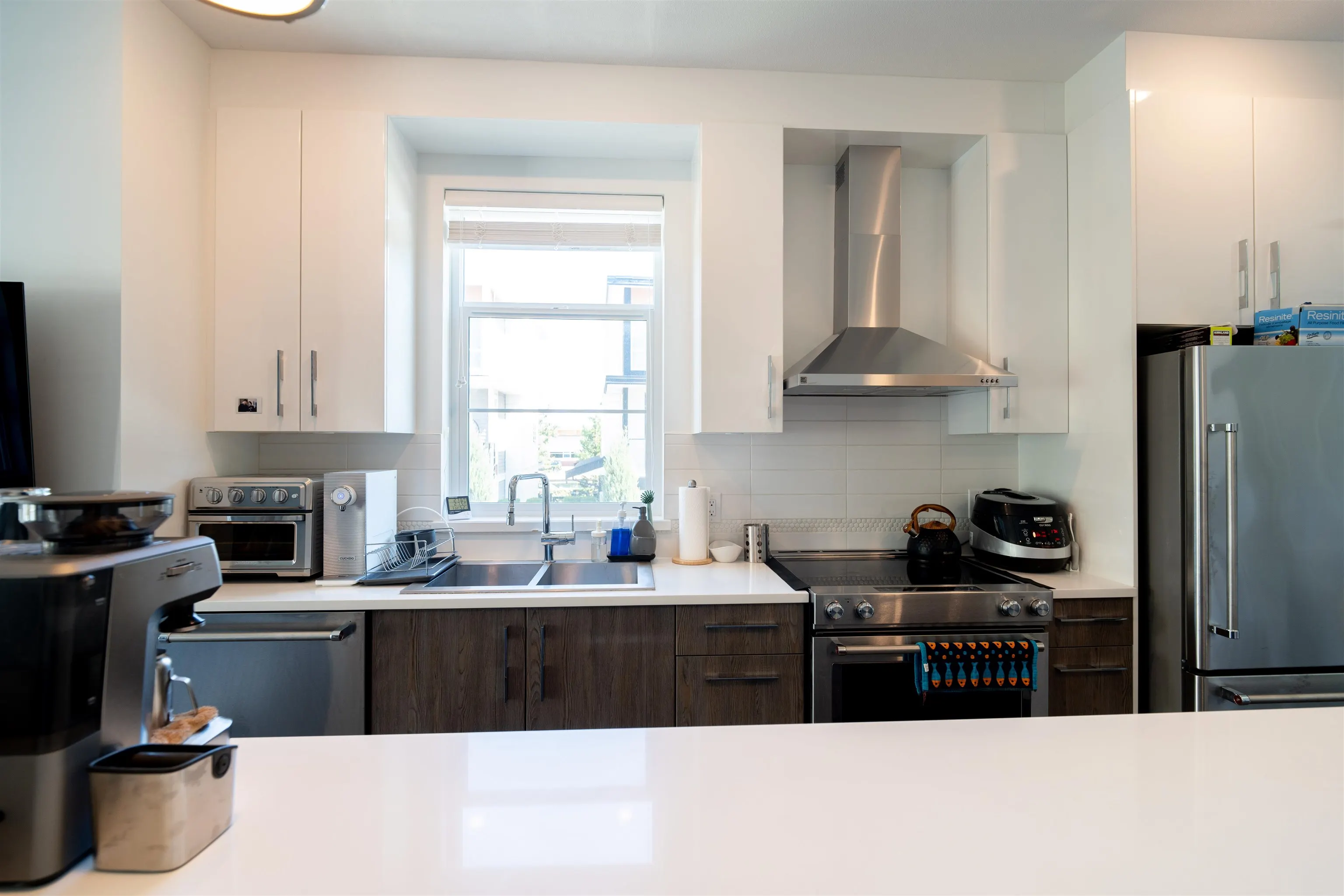 64 20857 77a Avenue