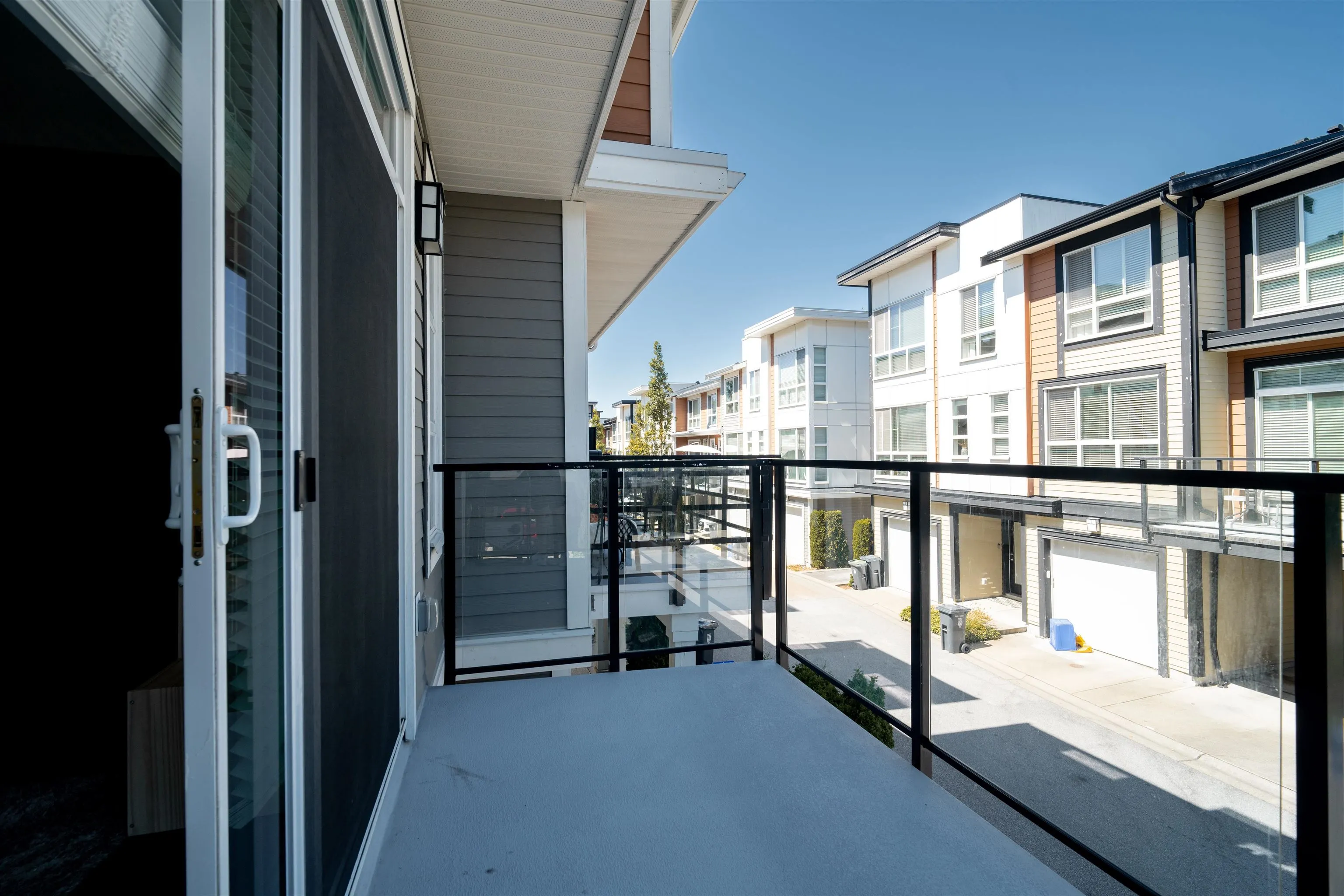 64 20857 77a Avenue