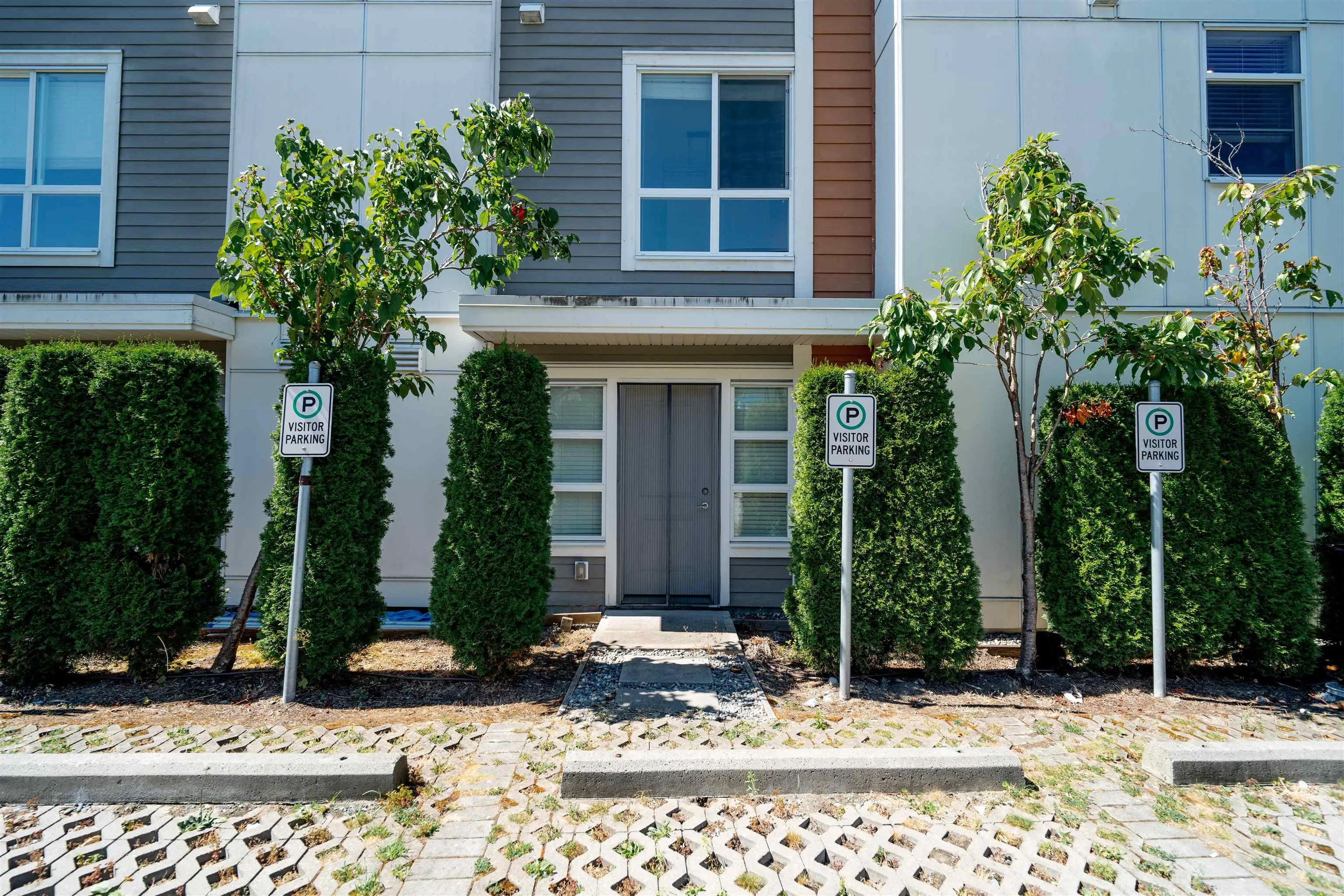 64 20857 77a Avenue