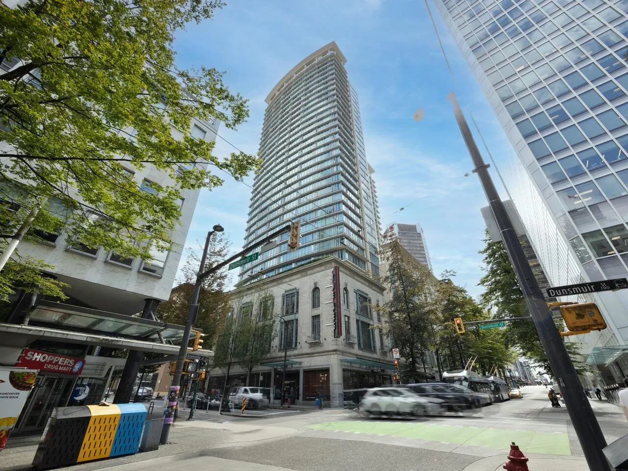 1710 610 Granville Street