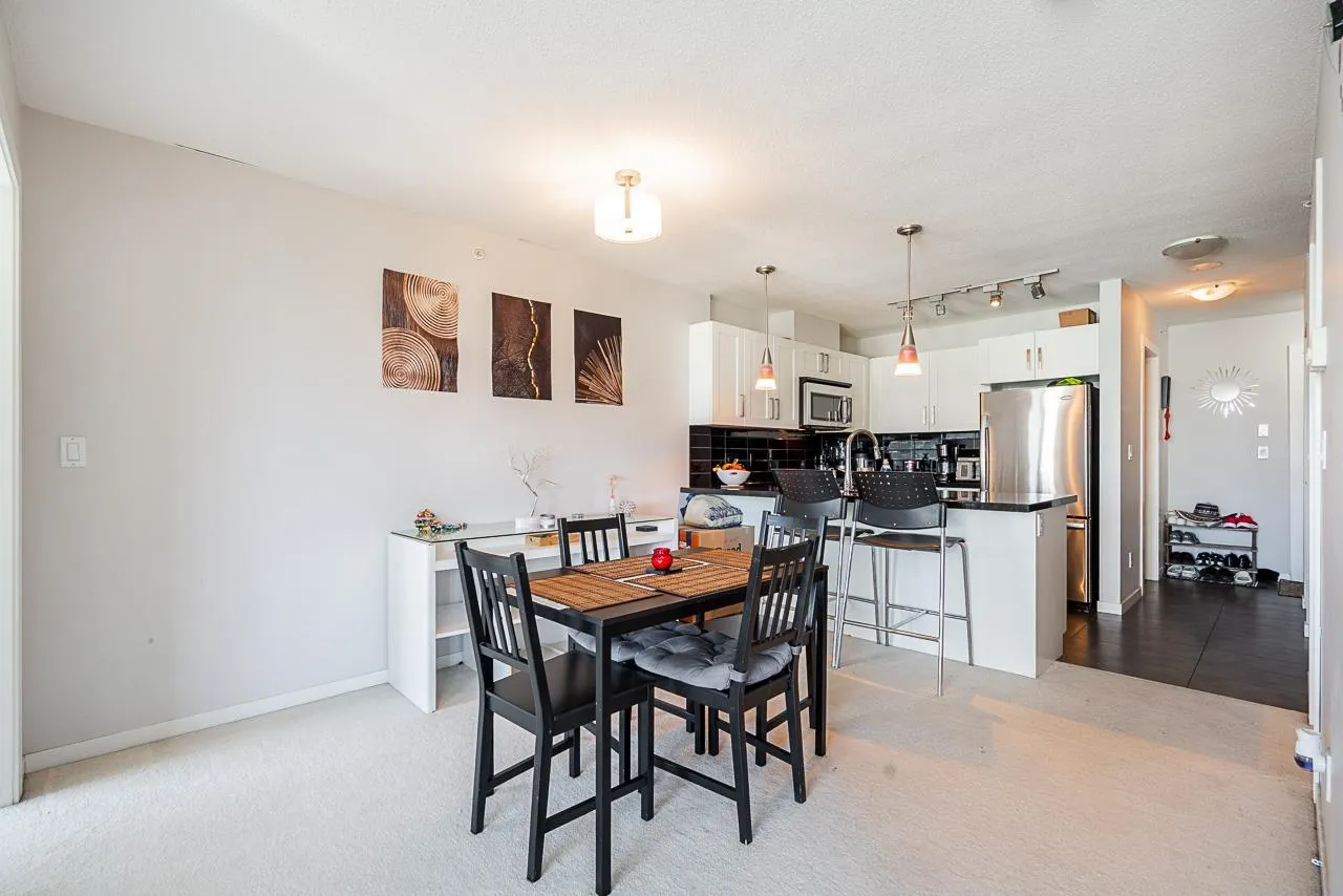2305 2133 Douglas Road