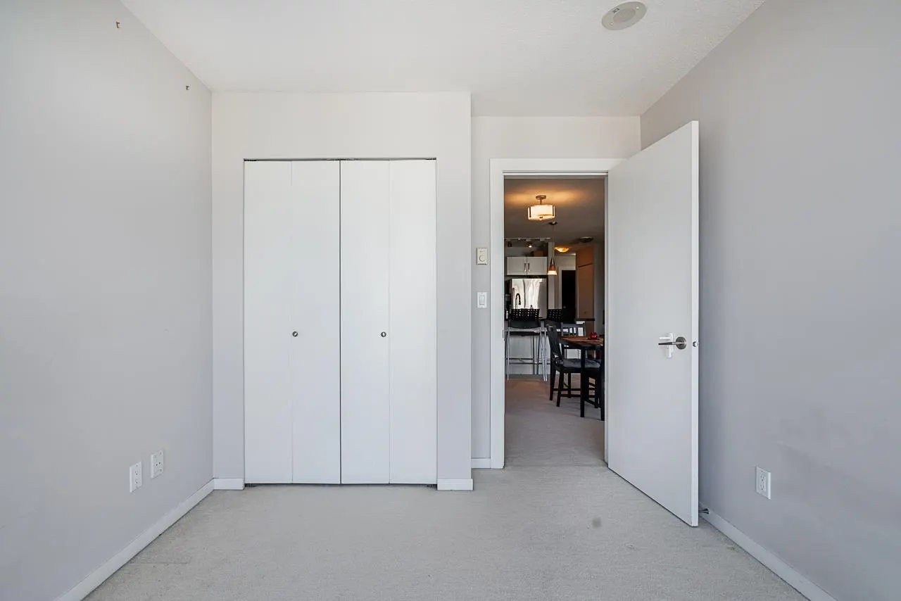 2305 2133 Douglas Road