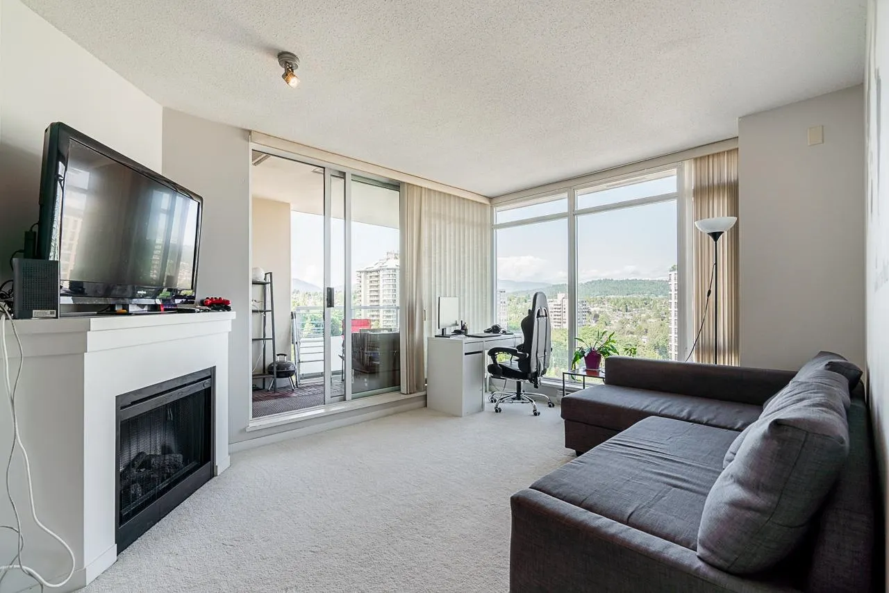 2305 2133 Douglas Road
