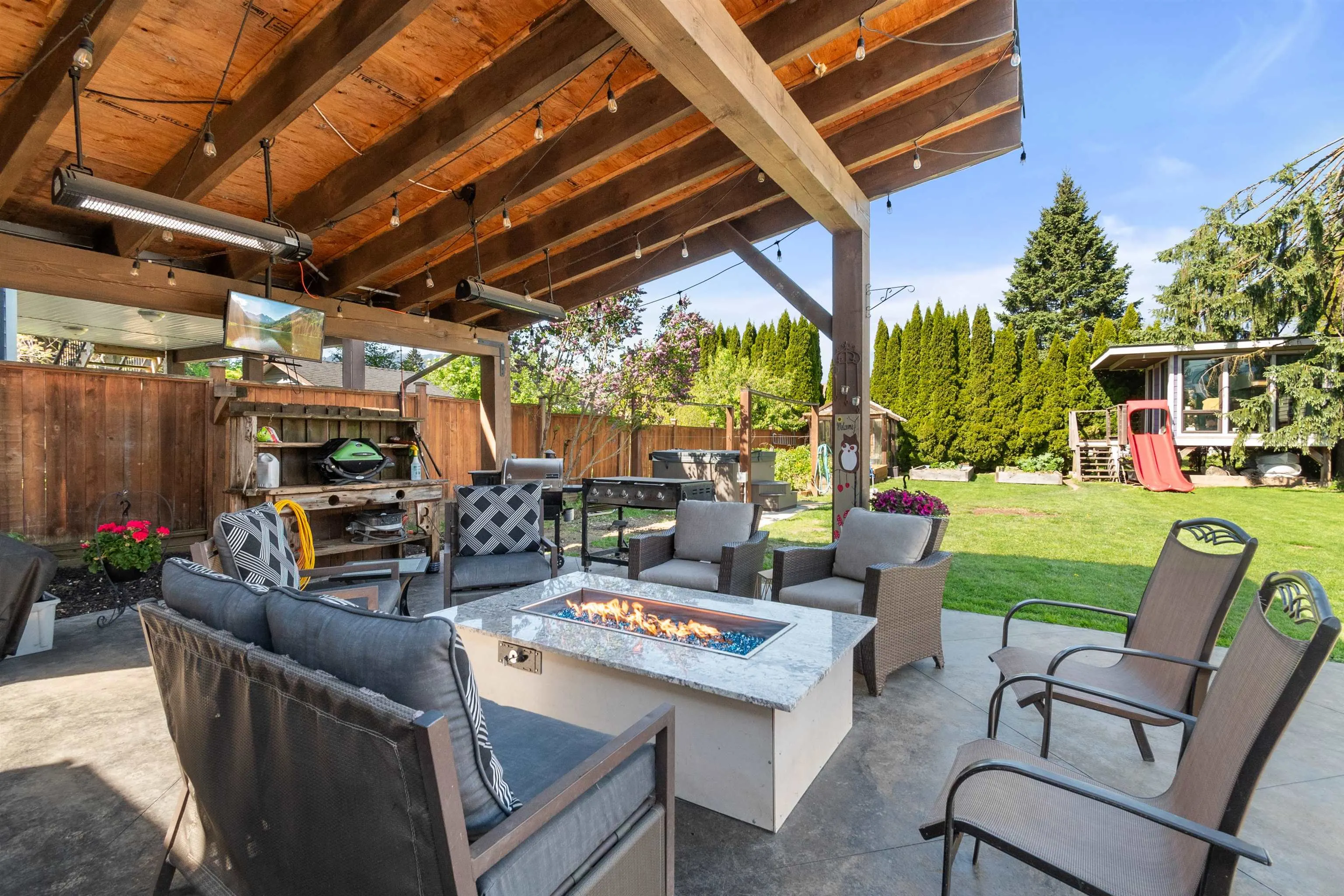 45325 Crescent Drive