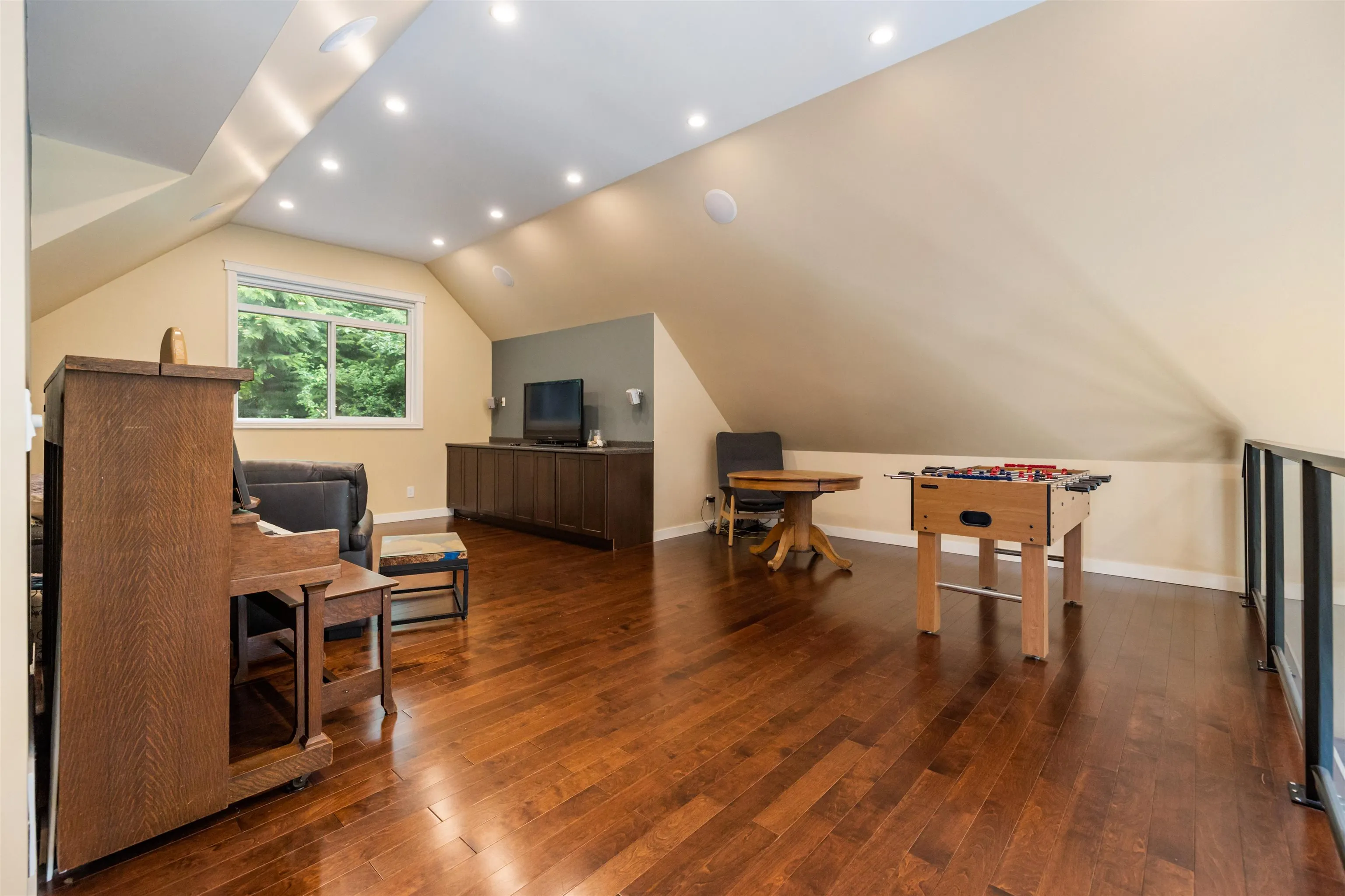 35005 Bateman Road