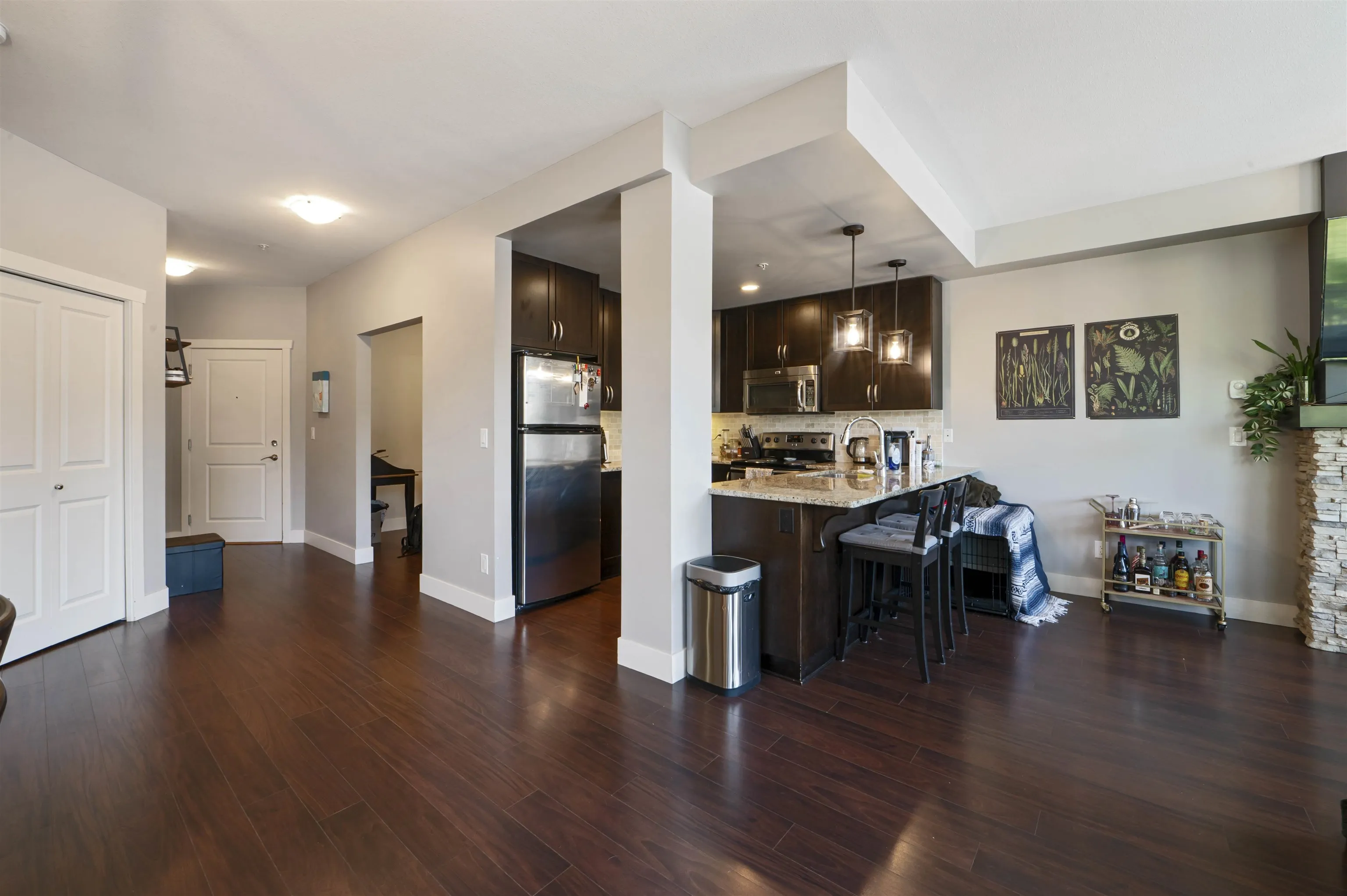 210 3192 Gladwin Road