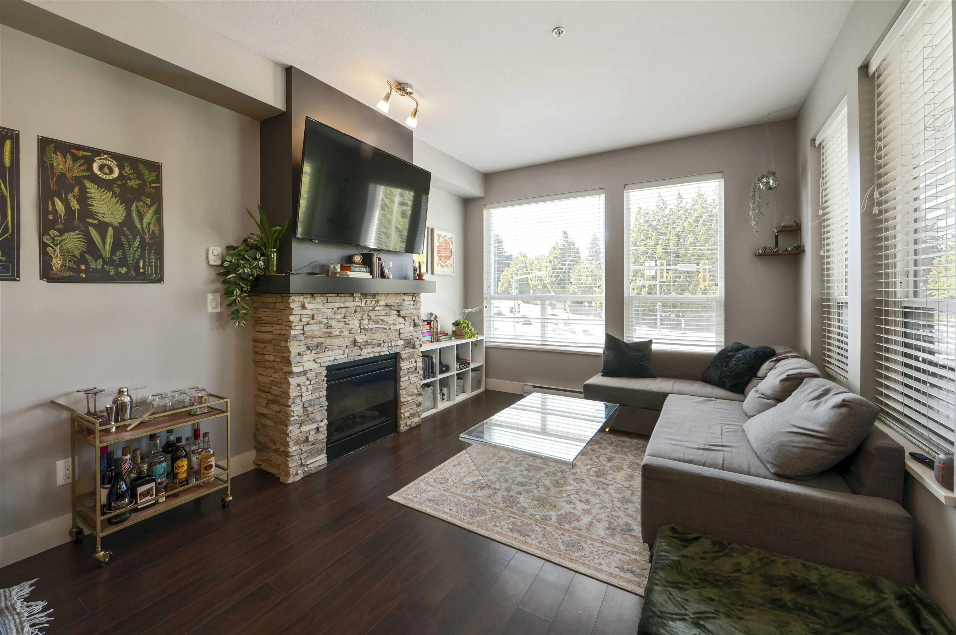 210 3192 Gladwin Road