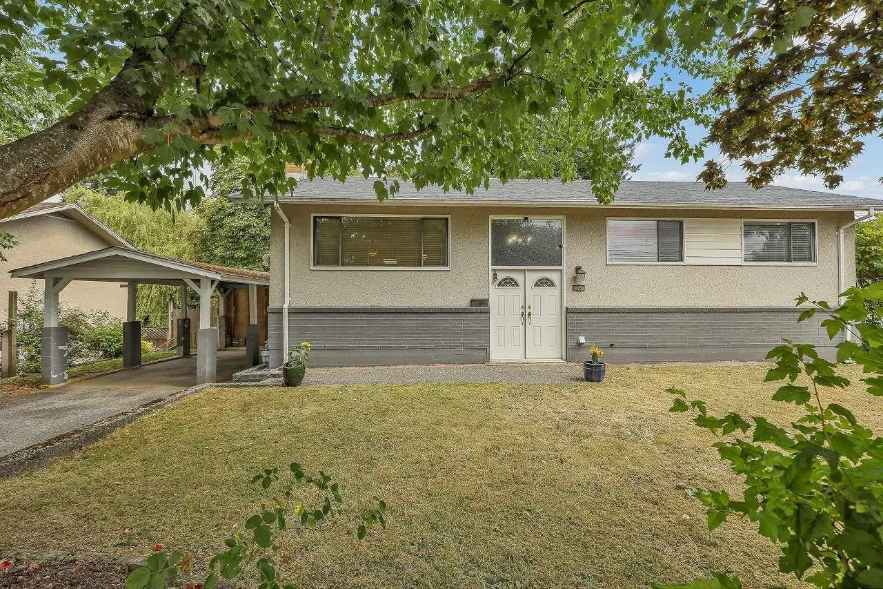 10950 Oriole Drive