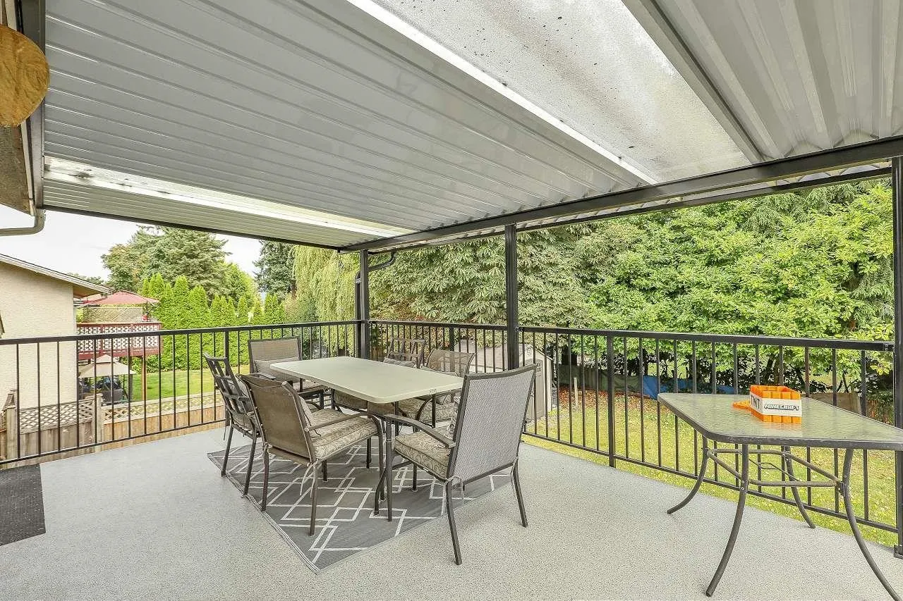 10950 Oriole Drive