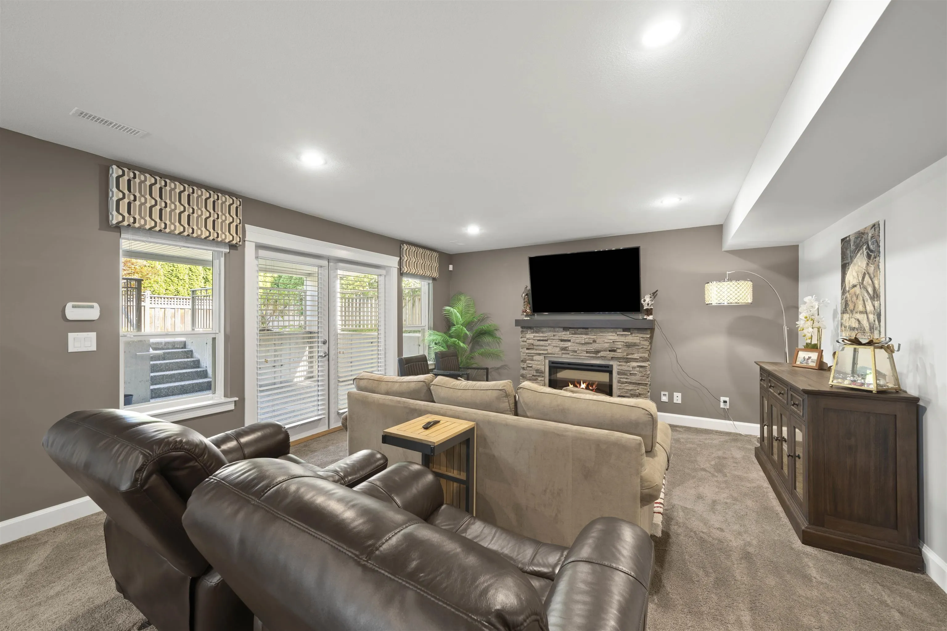 1008 165 Street