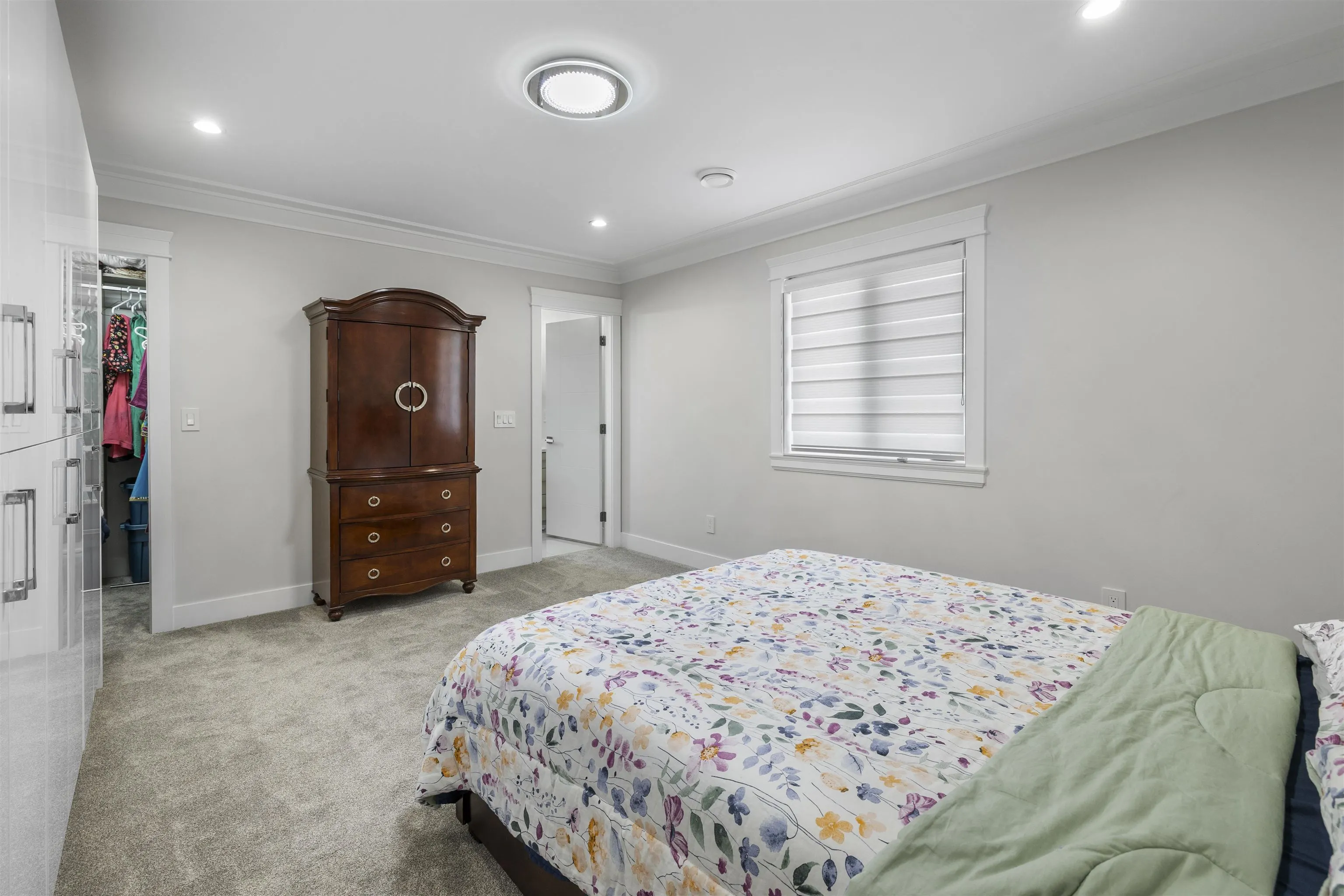 8671 Galway Crescent