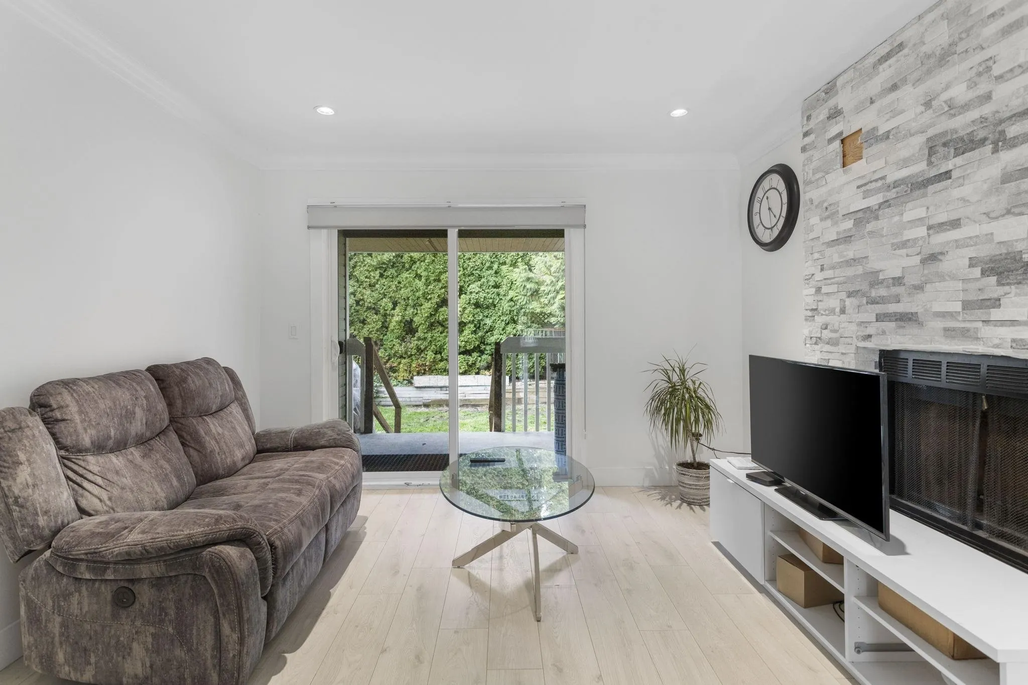 11885 Chateau Wynd
