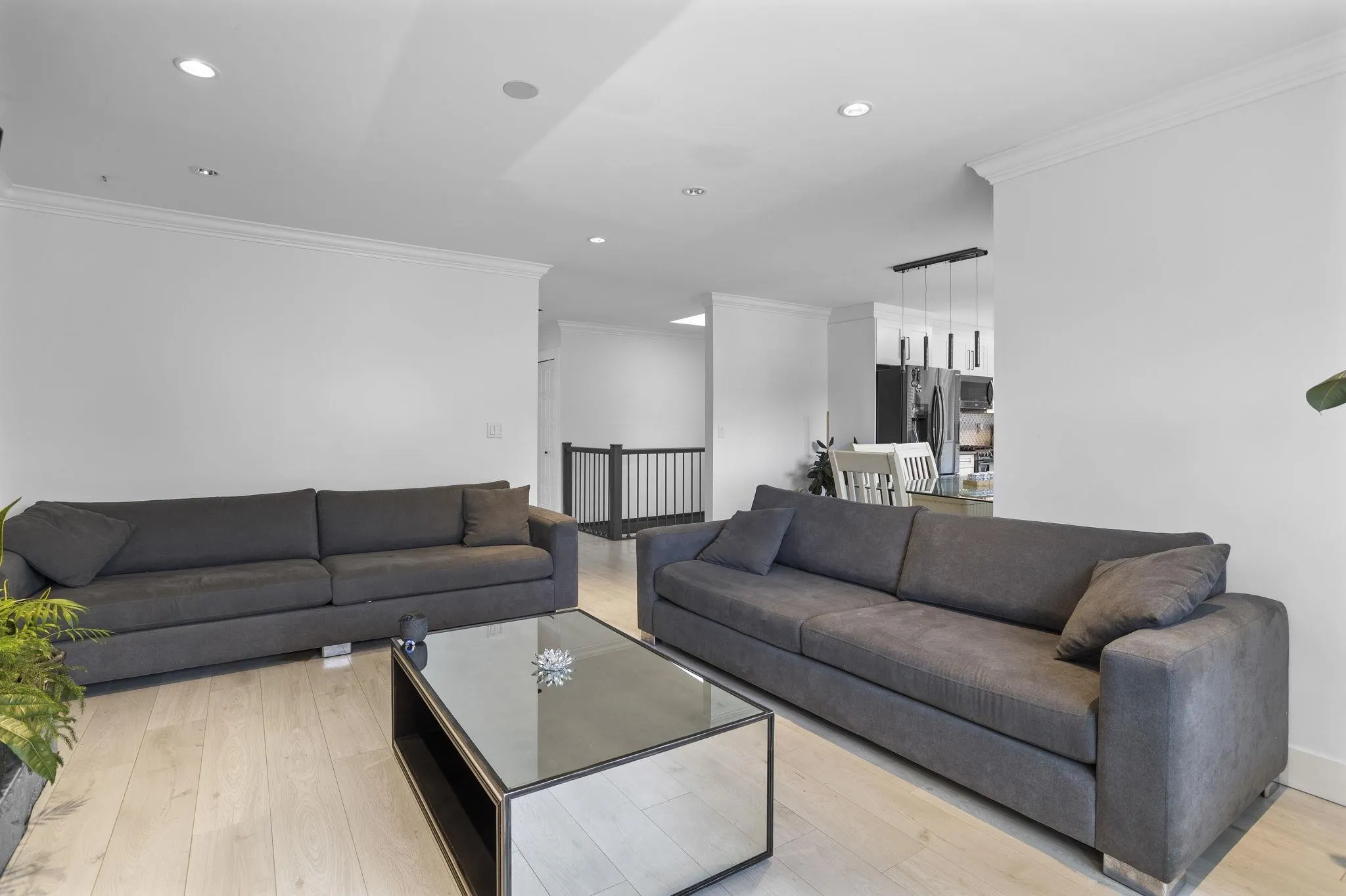 11885 Chateau Wynd