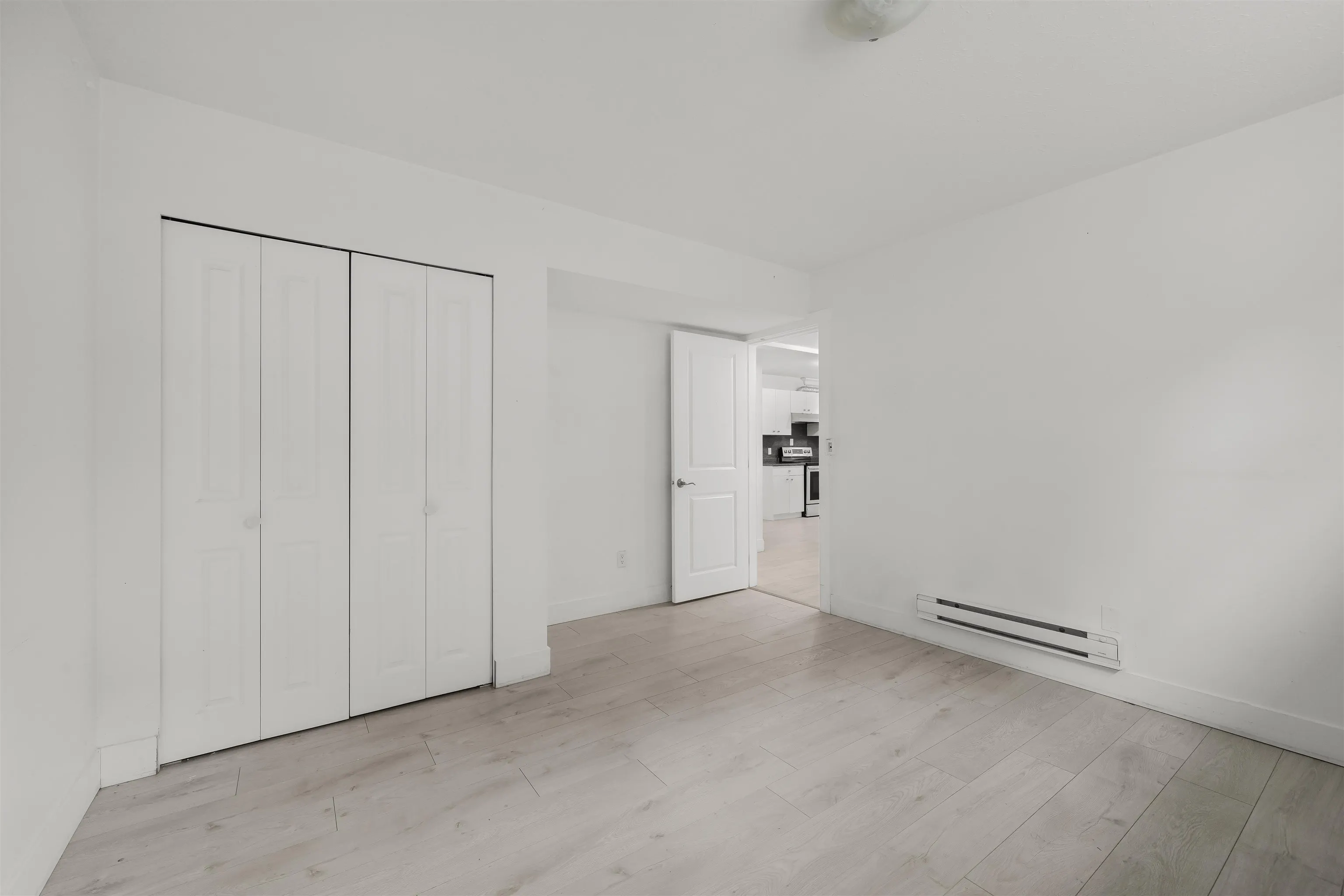 11885 Chateau Wynd