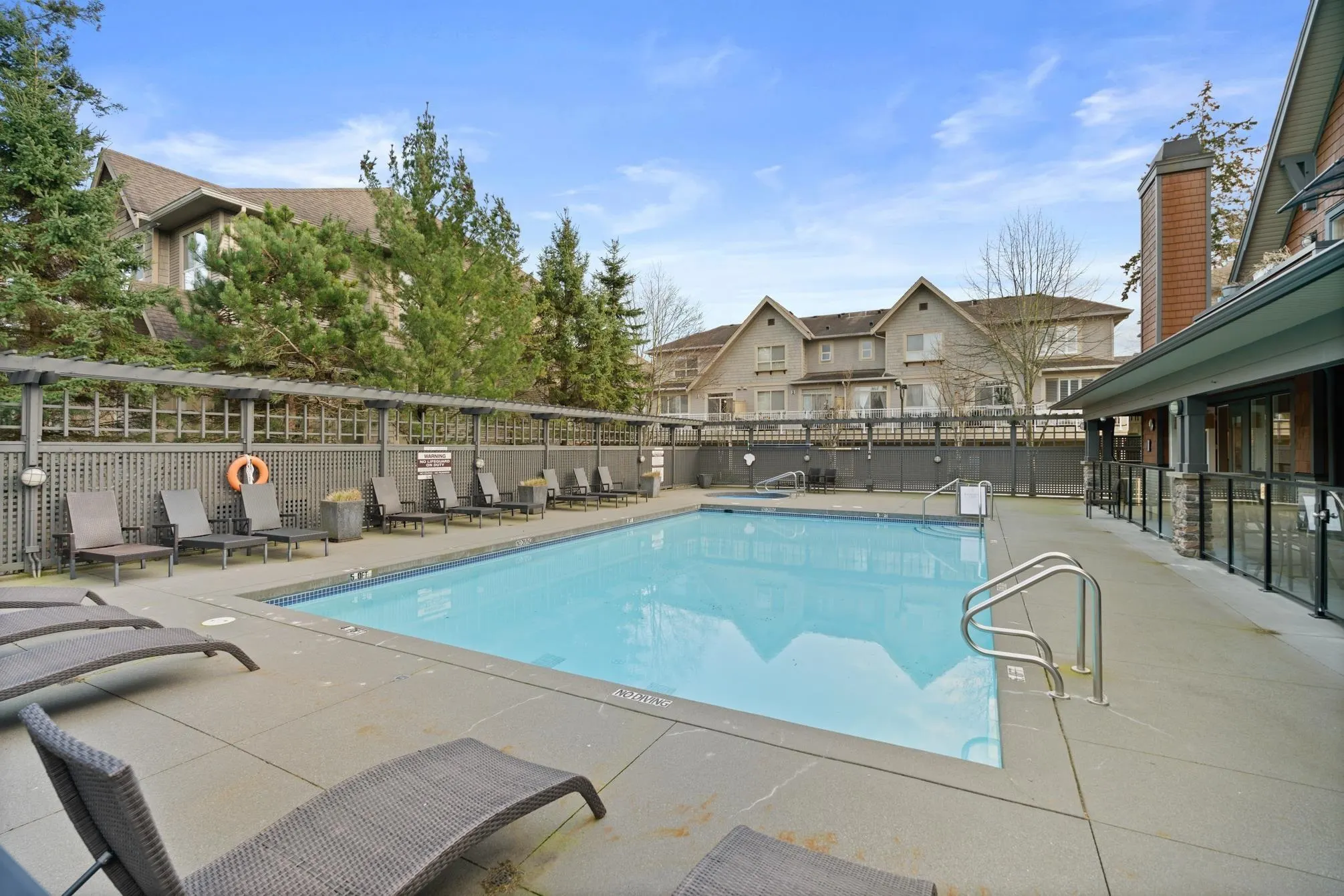 96 2738 158 Street
