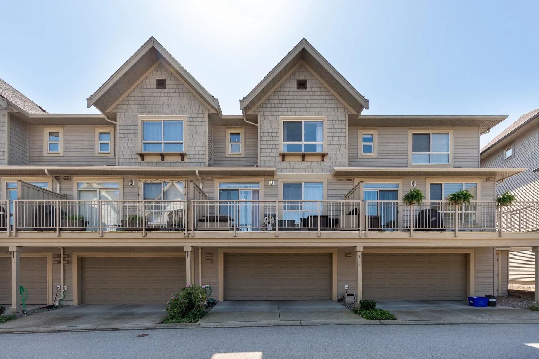 96 2738 158 Street