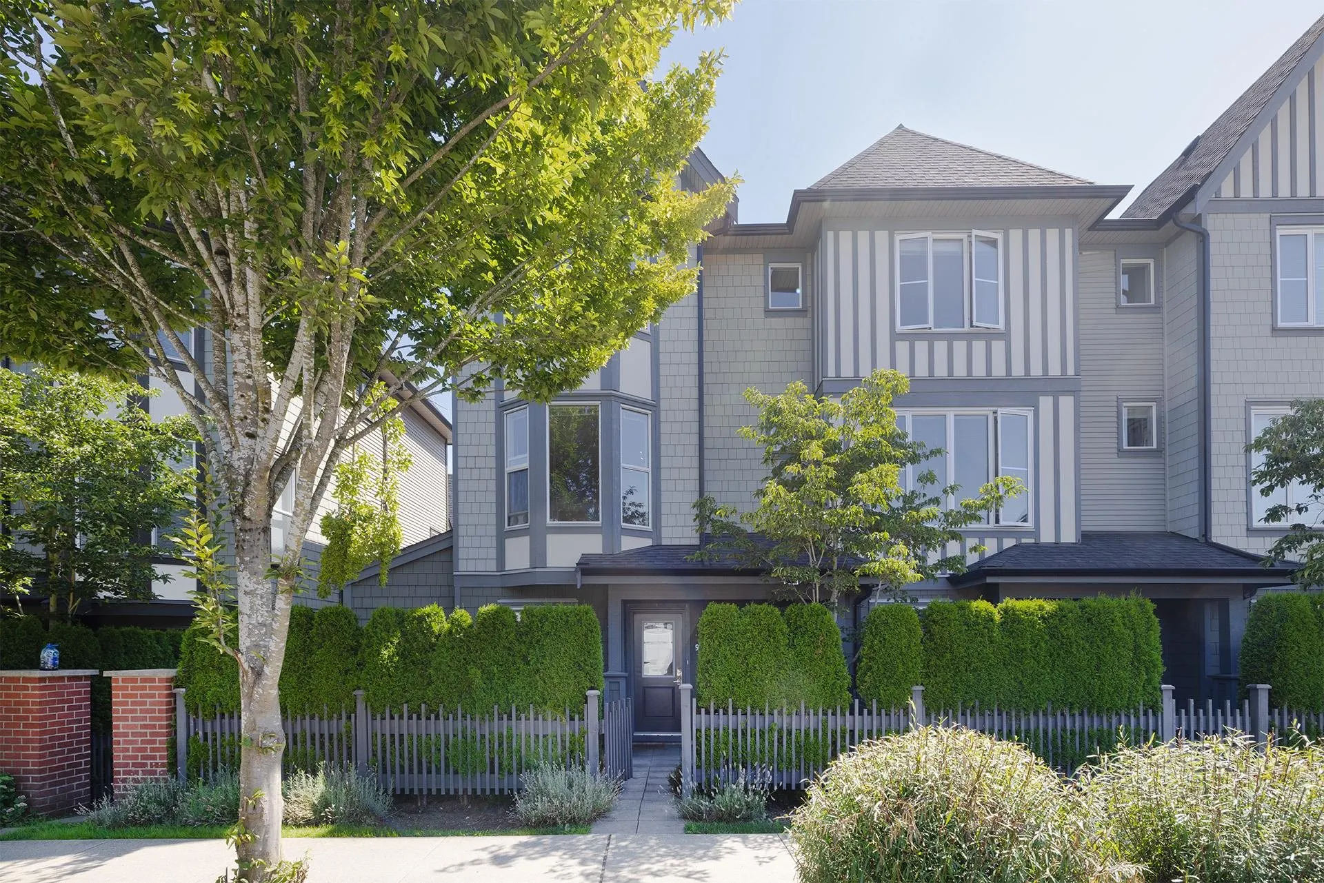 92 8050 204 Street