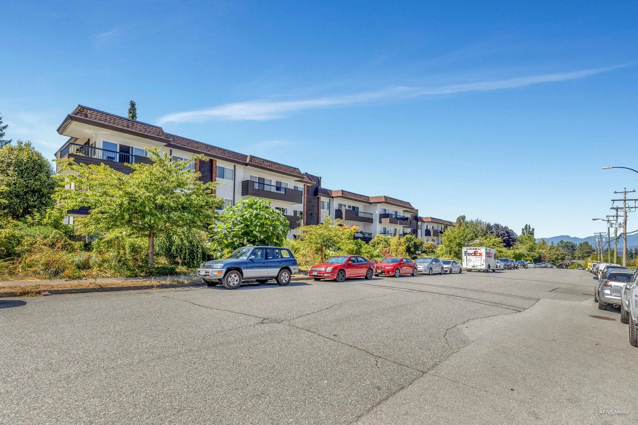 304 13530 Hilton Road