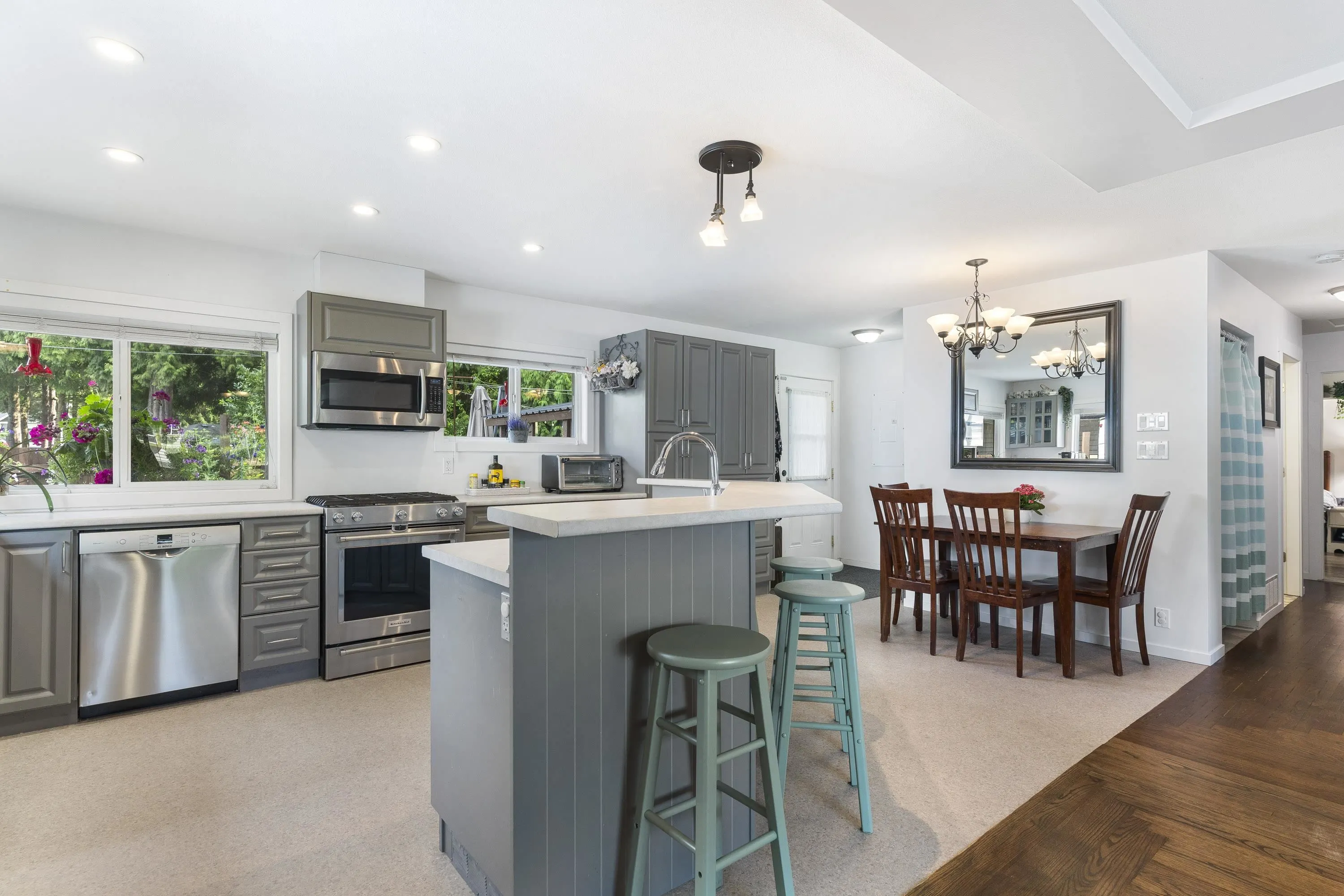 2850 Coast Meridian Road