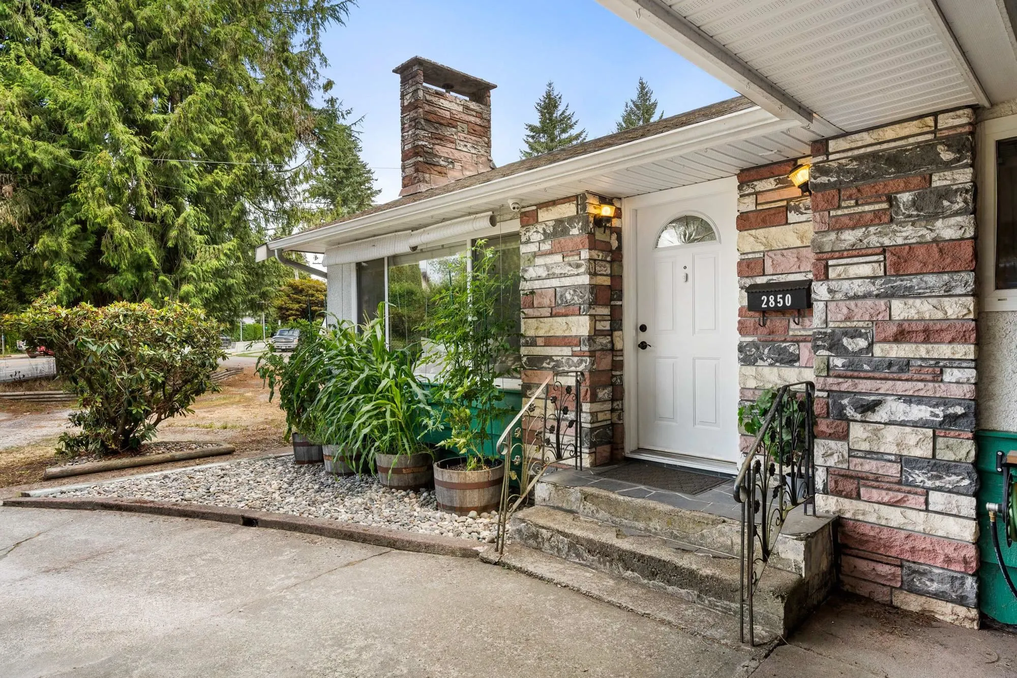 2850 Coast Meridian Road