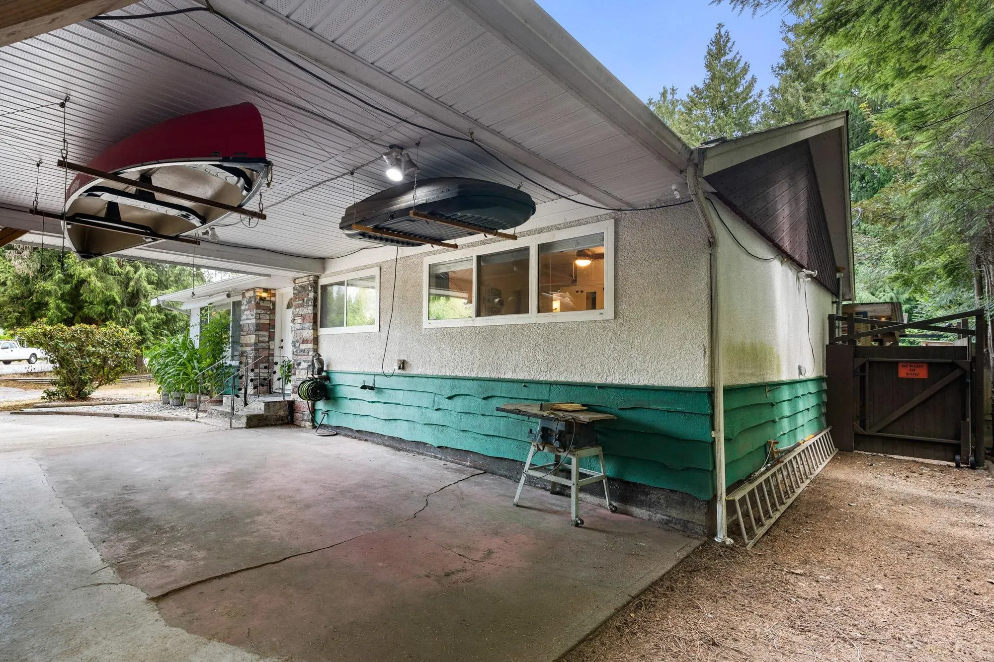 2850 Coast Meridian Road